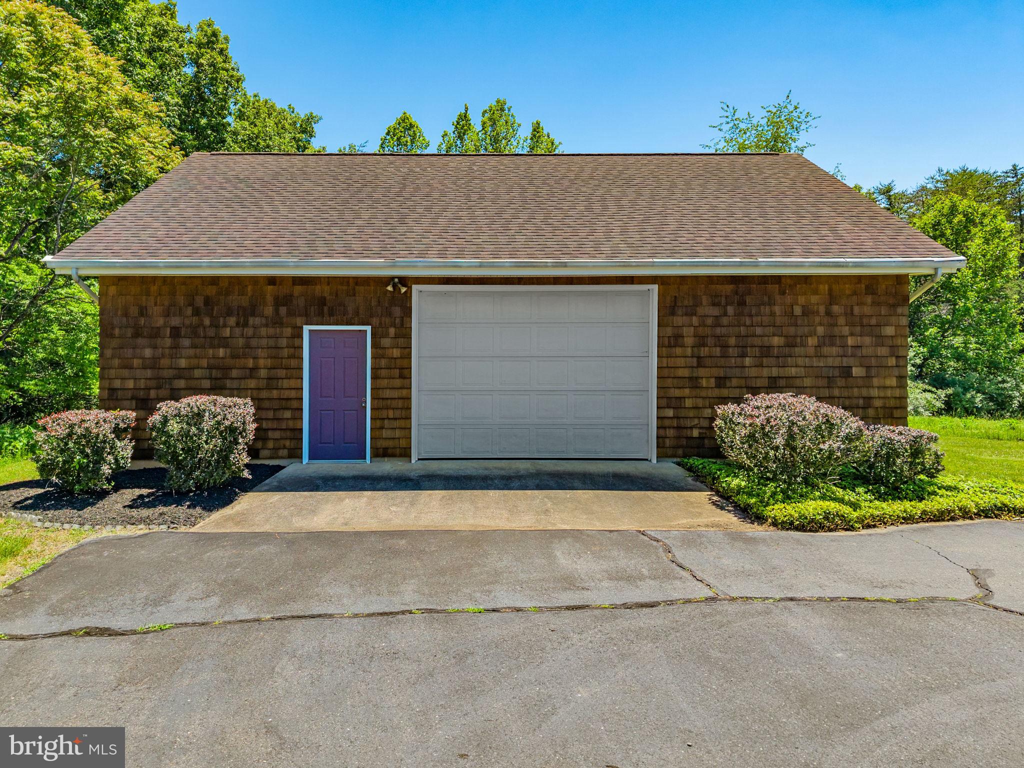WOODVILLE - Residential