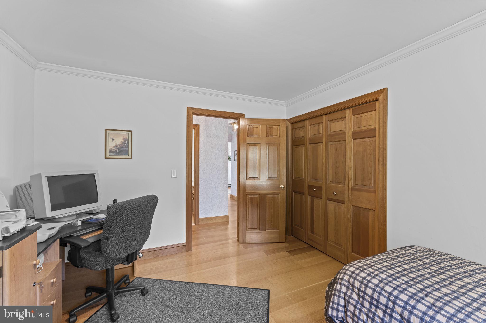 WOODVILLE - Residential