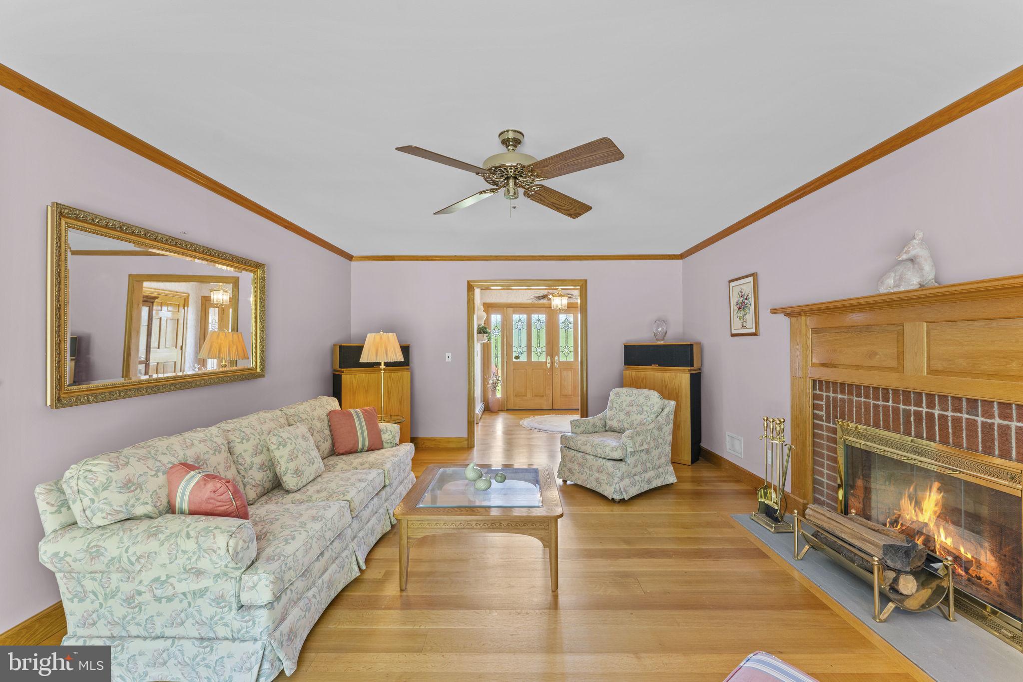 WOODVILLE - Residential