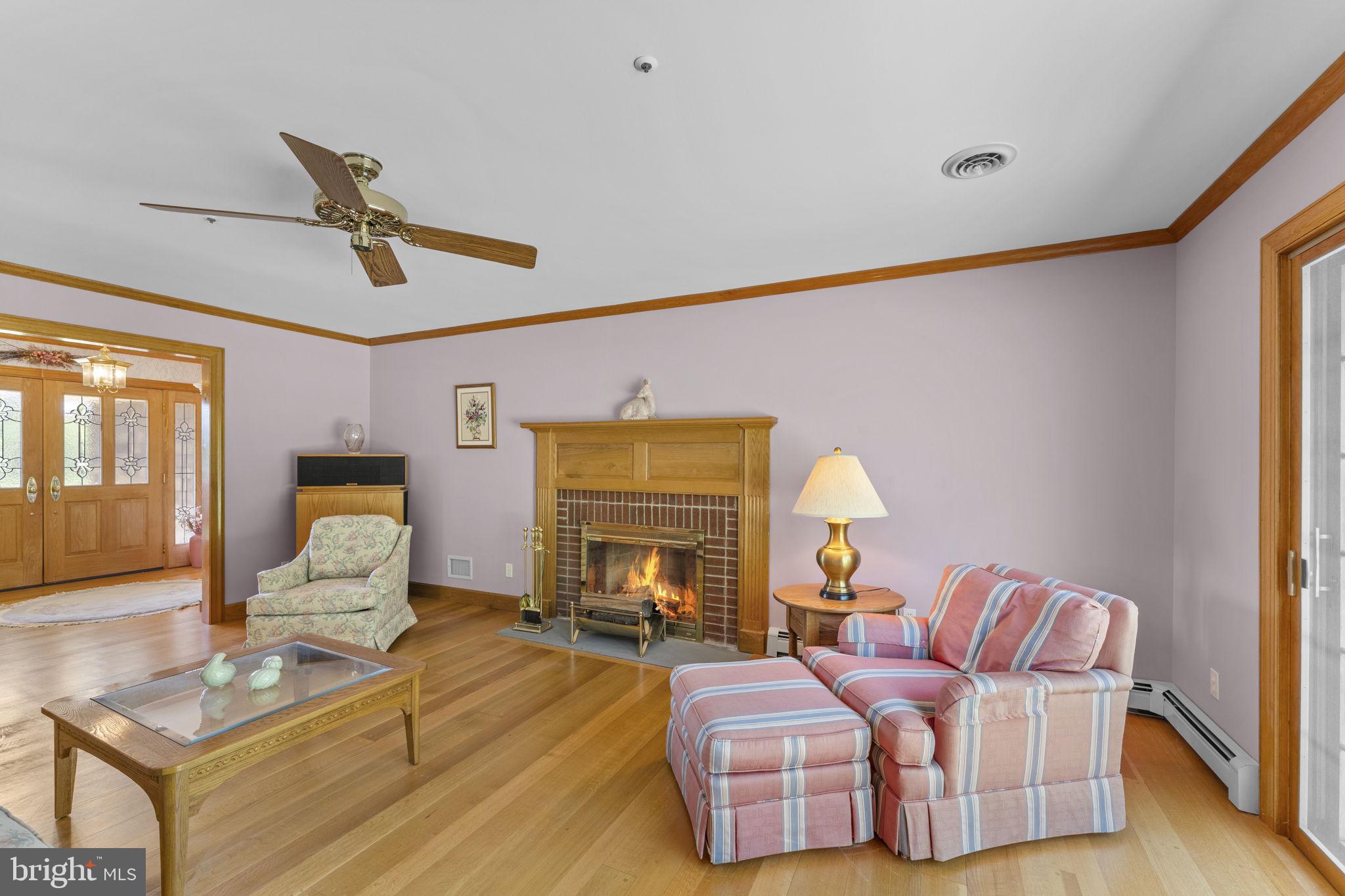 WOODVILLE - Residential