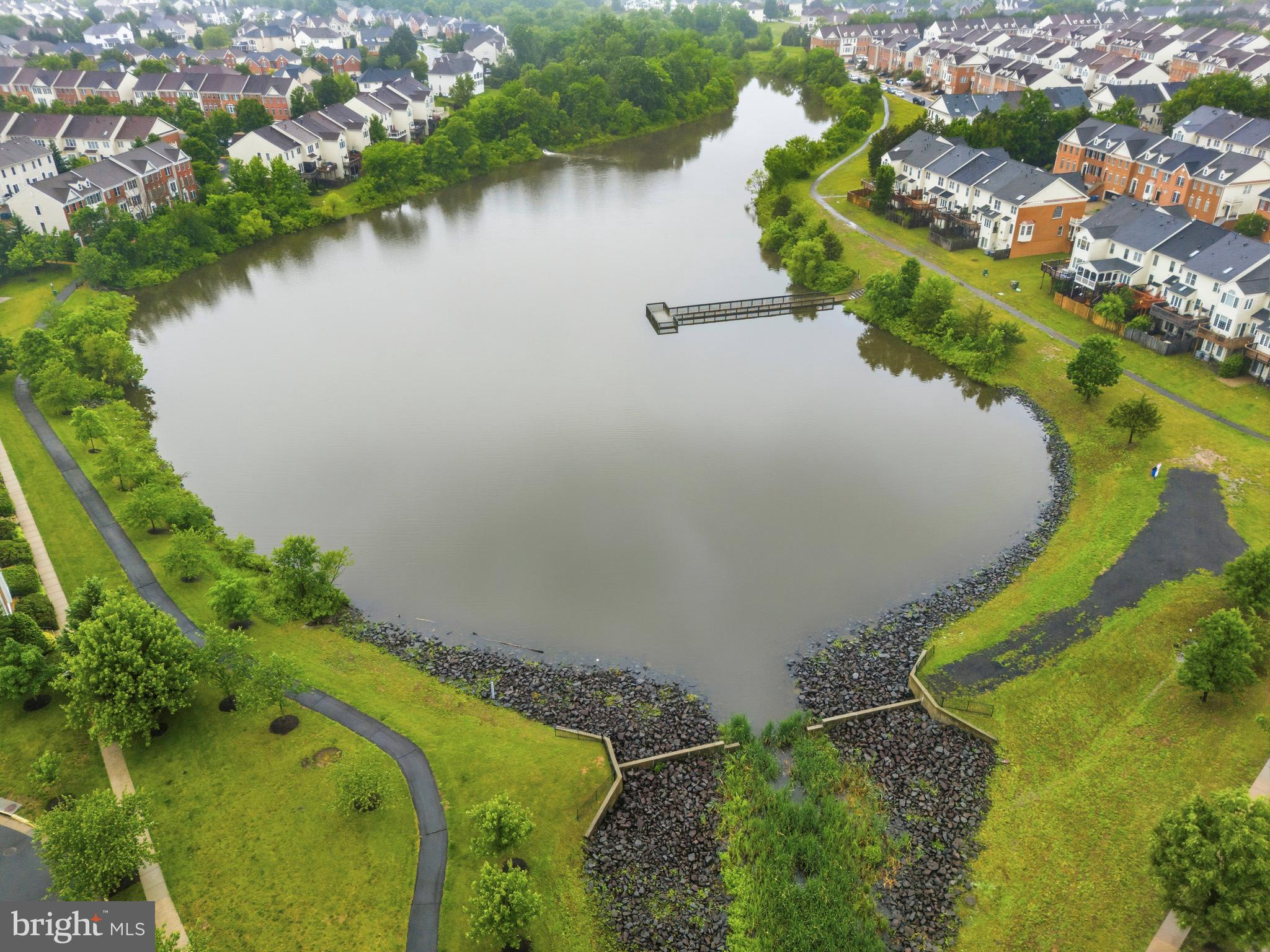 SOUTH RIDING - Residential