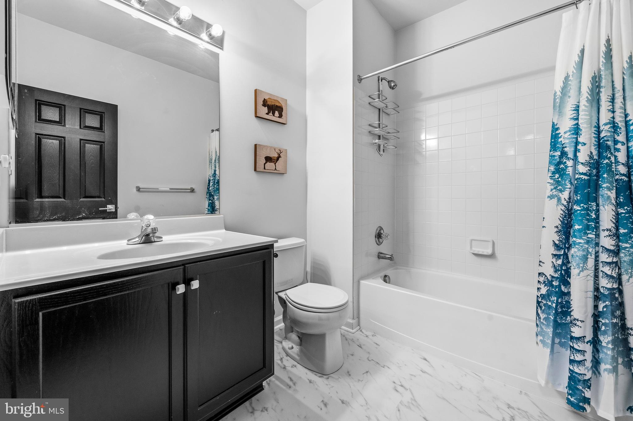 SOUTH RIDING - Residential