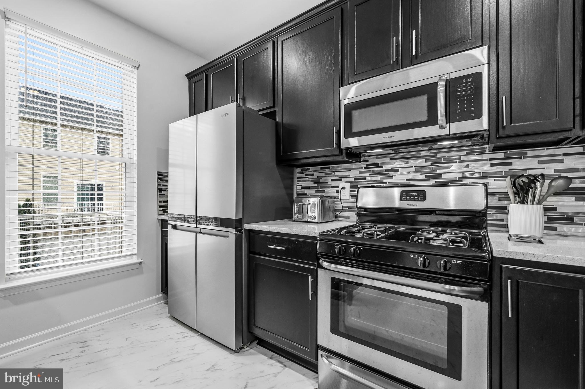 SOUTH RIDING - Residential