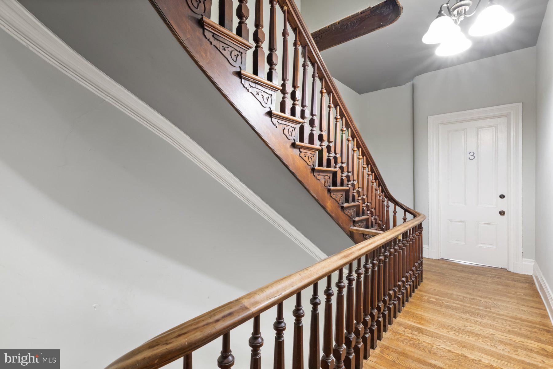 MOUNT VERNON PLACE HISTORIC DISTRICT - Residential Income