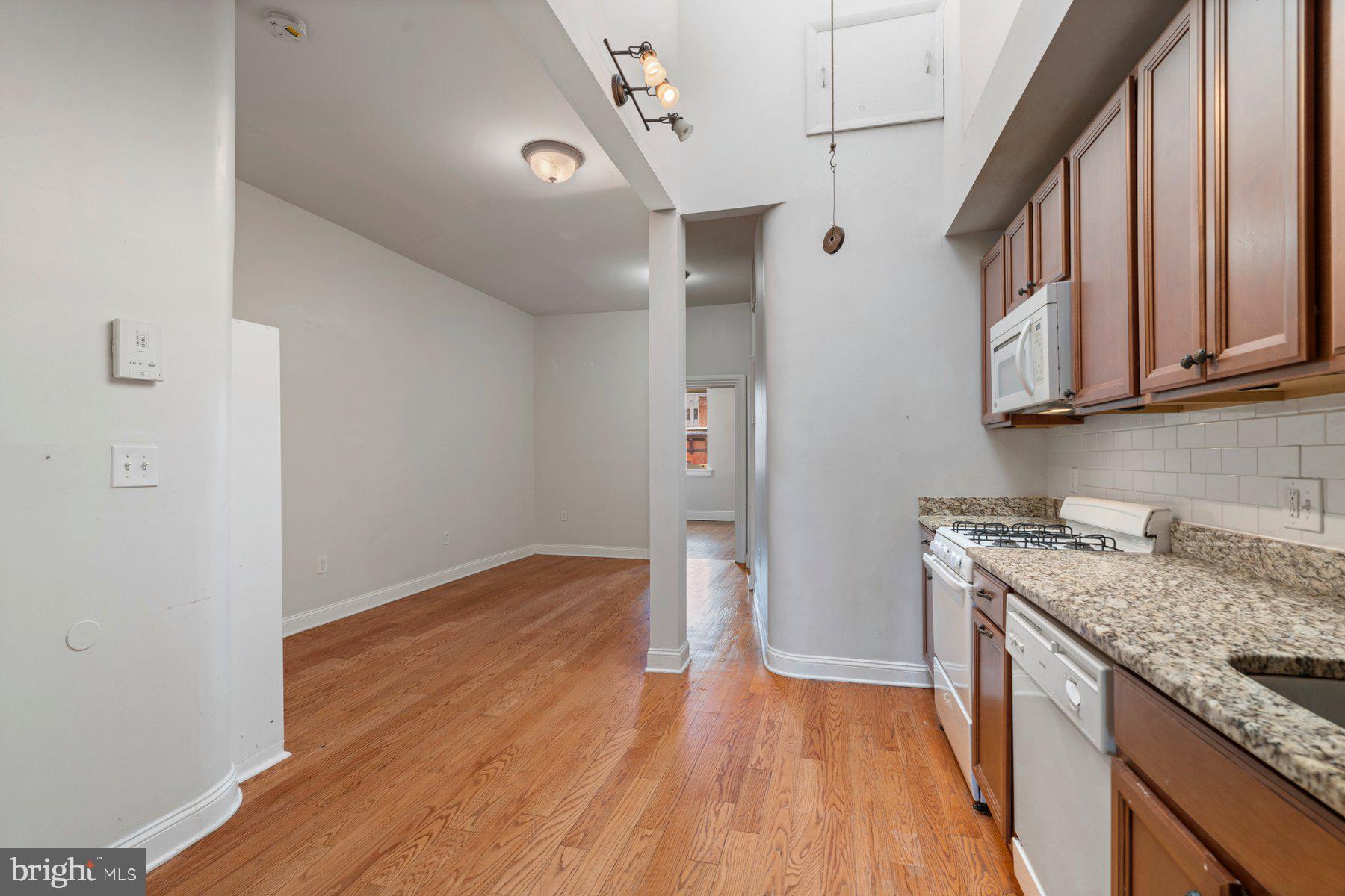 MOUNT VERNON PLACE HISTORIC DISTRICT - Residential Income
