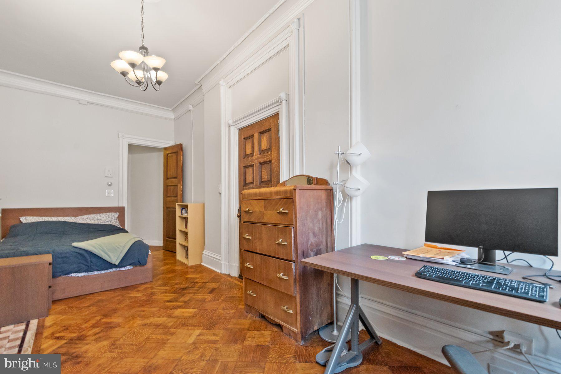 MOUNT VERNON PLACE HISTORIC DISTRICT - Residential Income