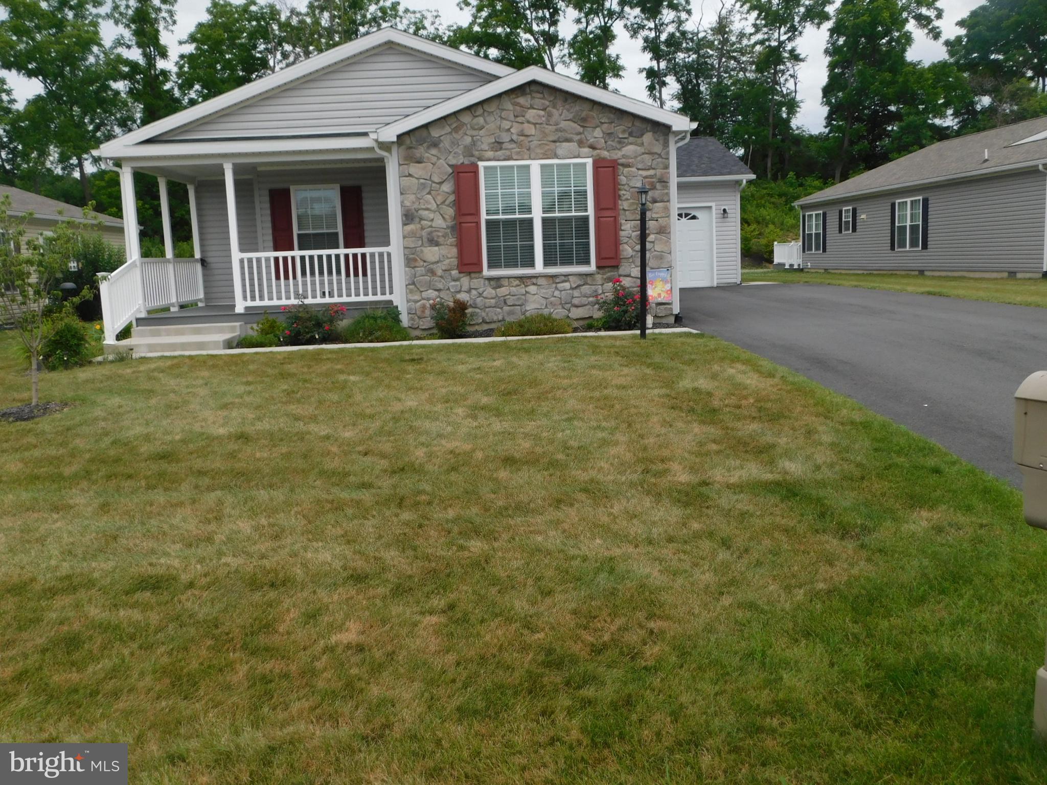 SPRING VALLEY VILLAG - Residential