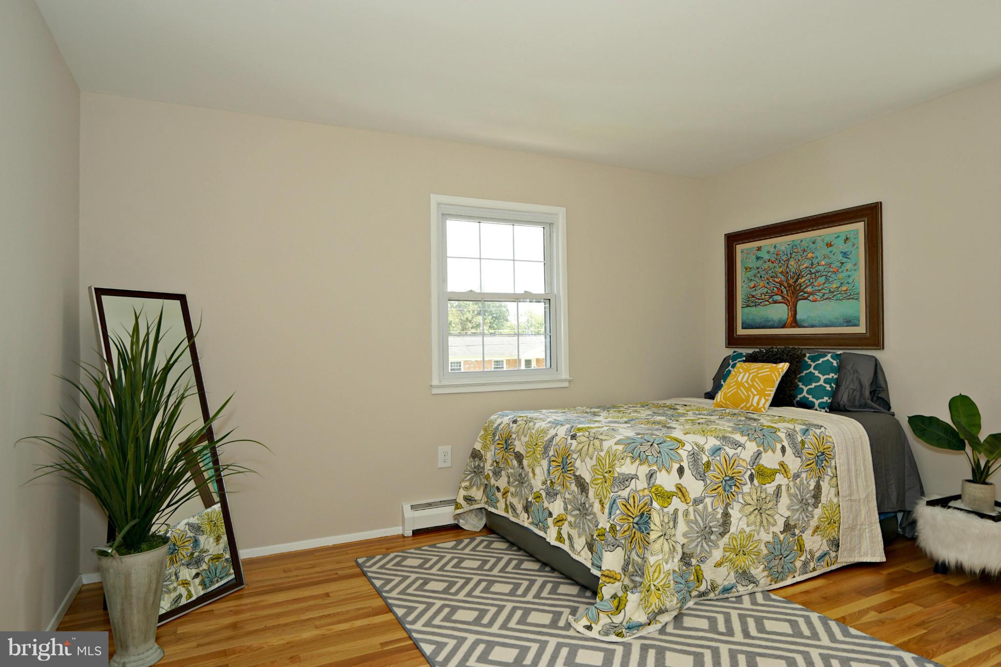 HALLMARK MANOR/WESTGATE - Residential