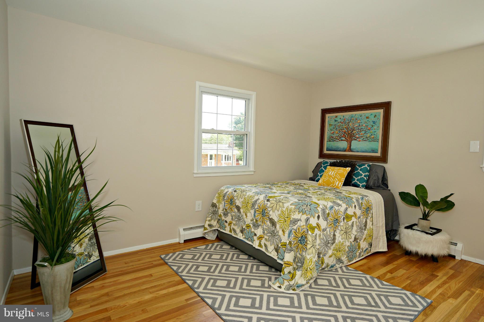 HALLMARK MANOR/WESTGATE - Residential
