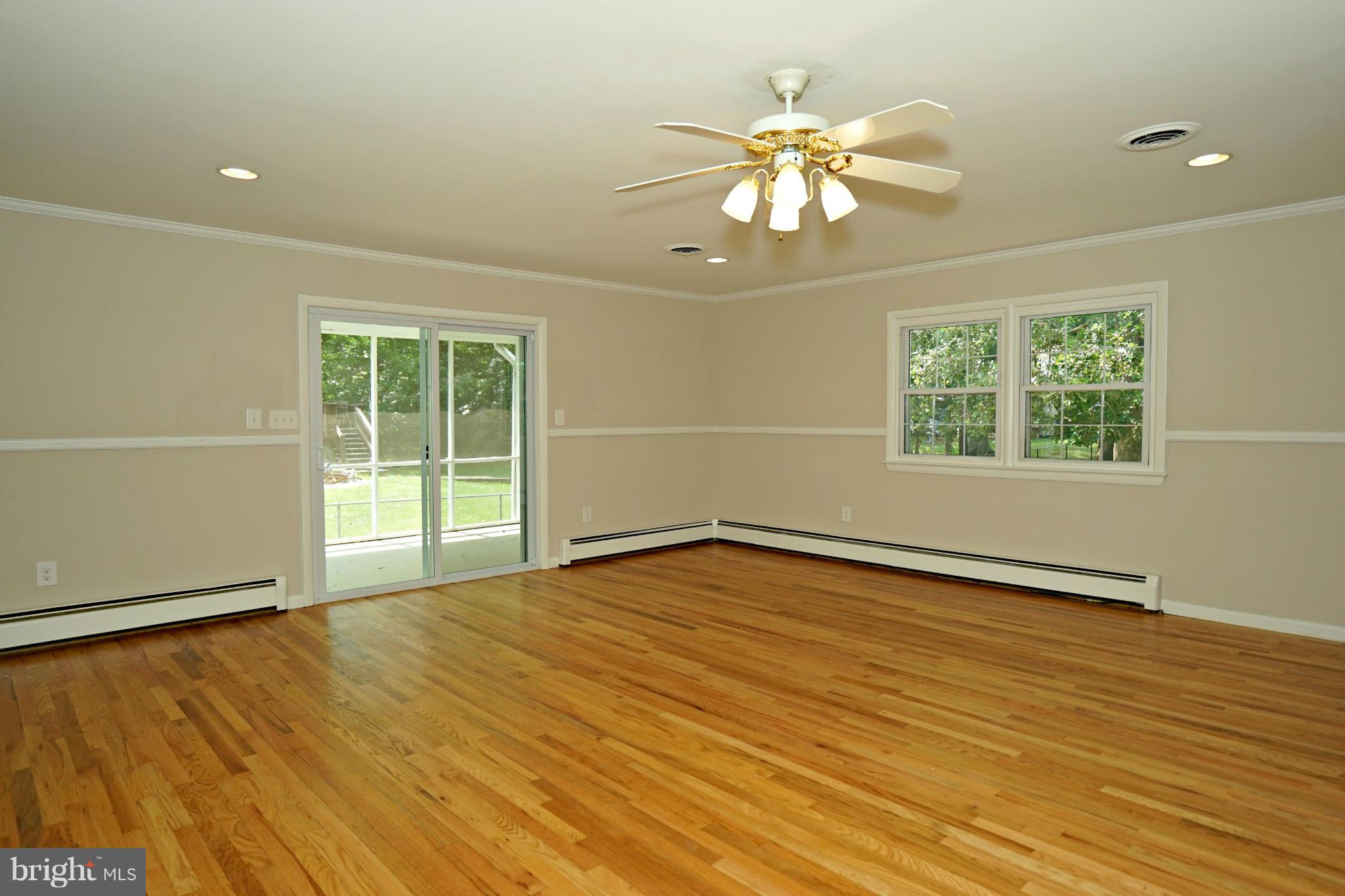 HALLMARK MANOR/WESTGATE - Residential