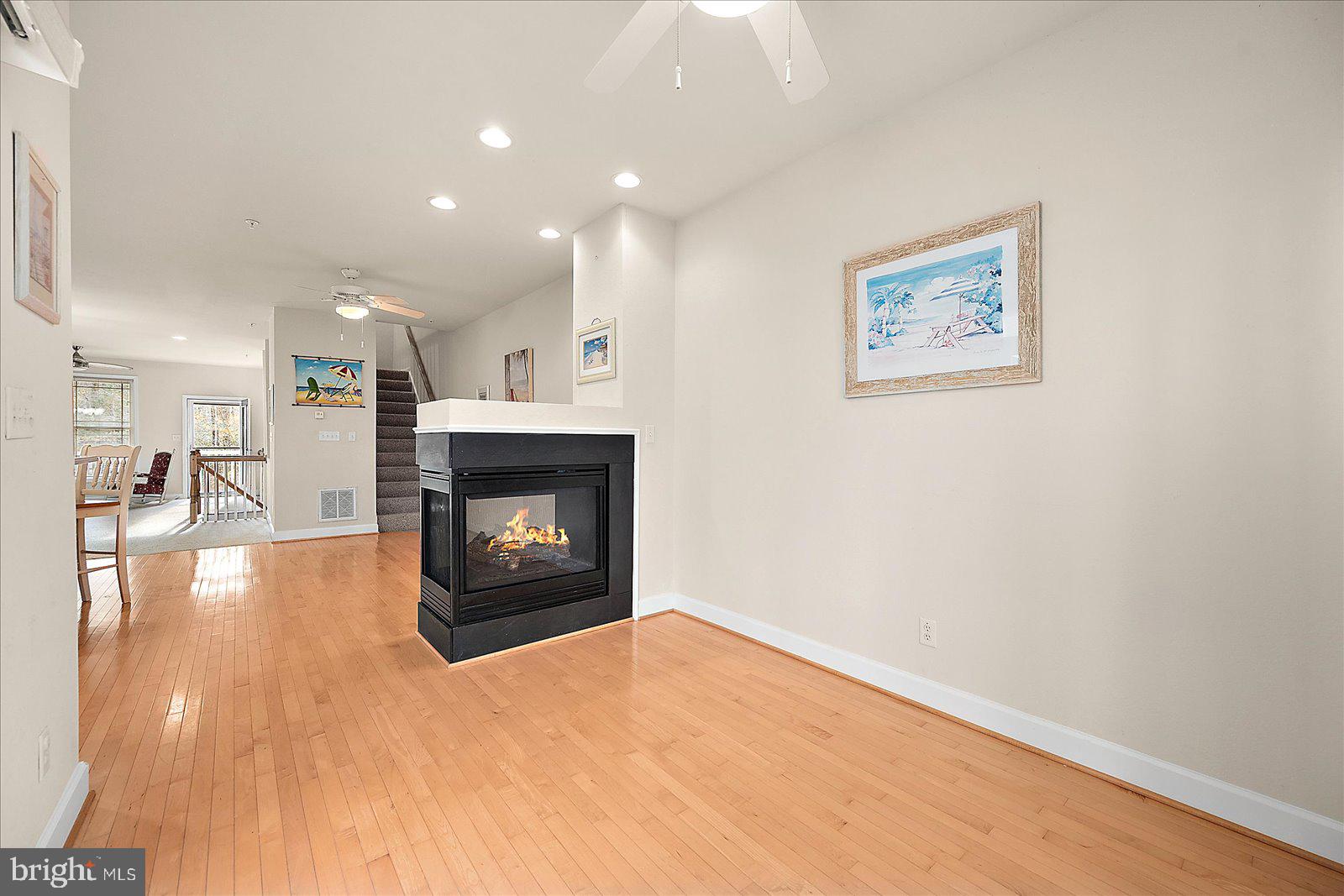 GLEN RIDDLE - Residential
