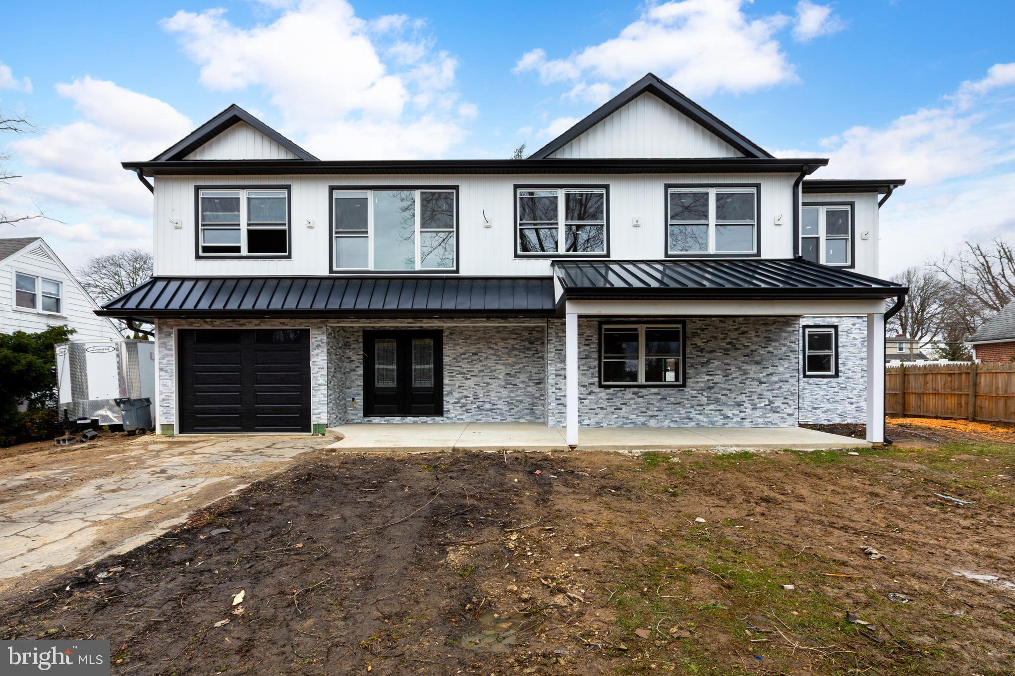 ROSE TREE WOODS - Residential