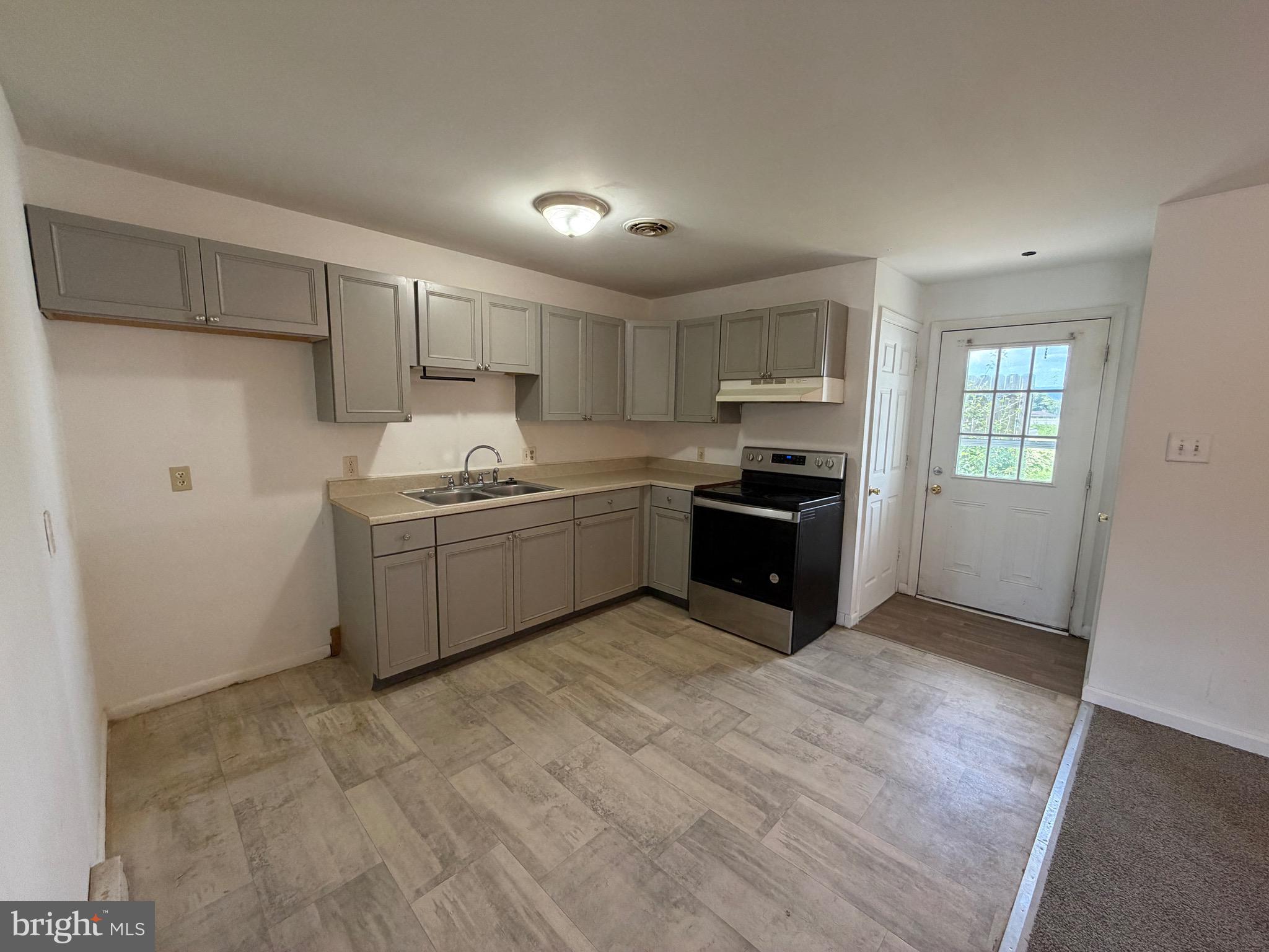 HAMILTON TWP - Residential