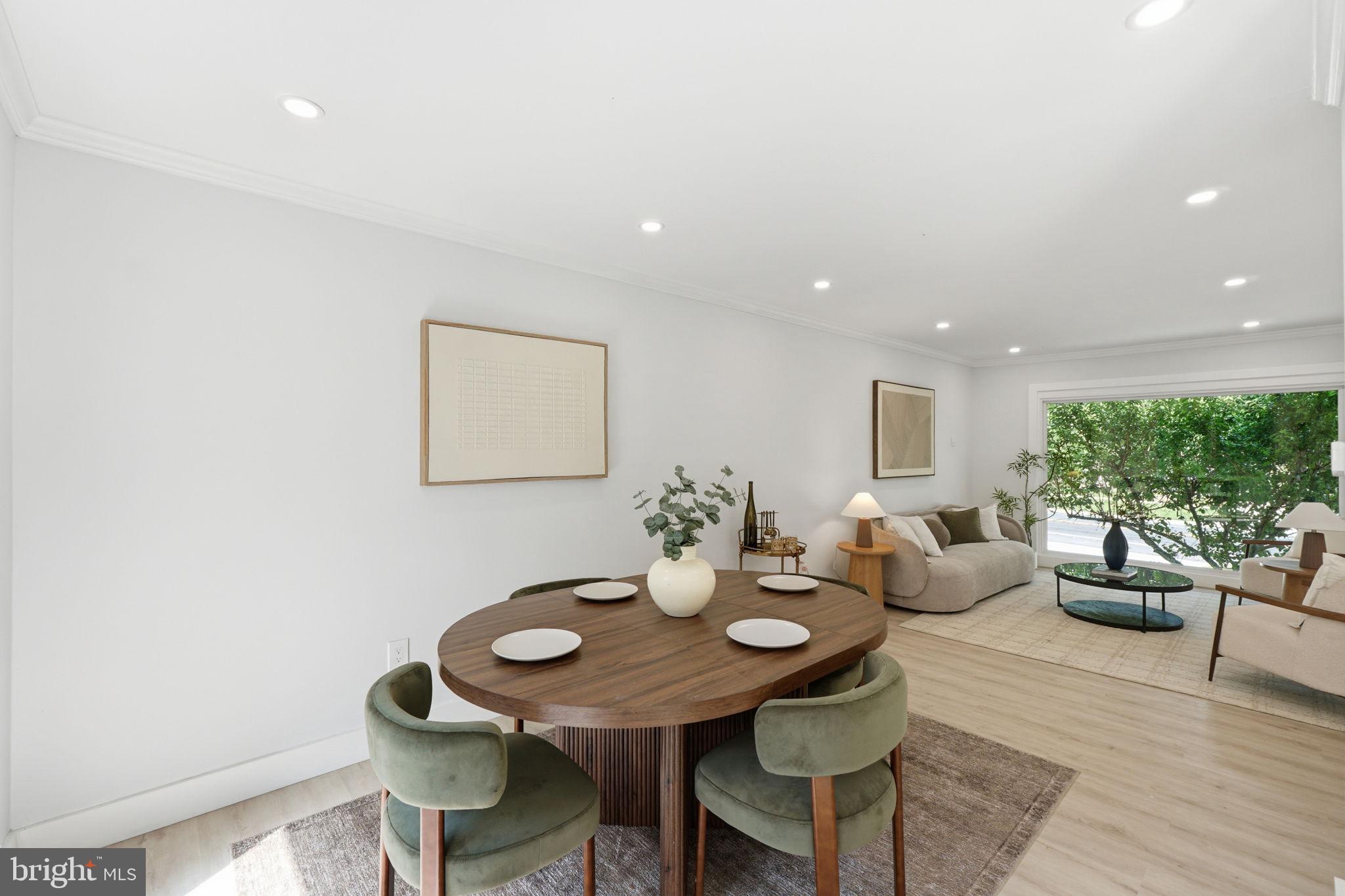 BEL PRE WOODS - Residential