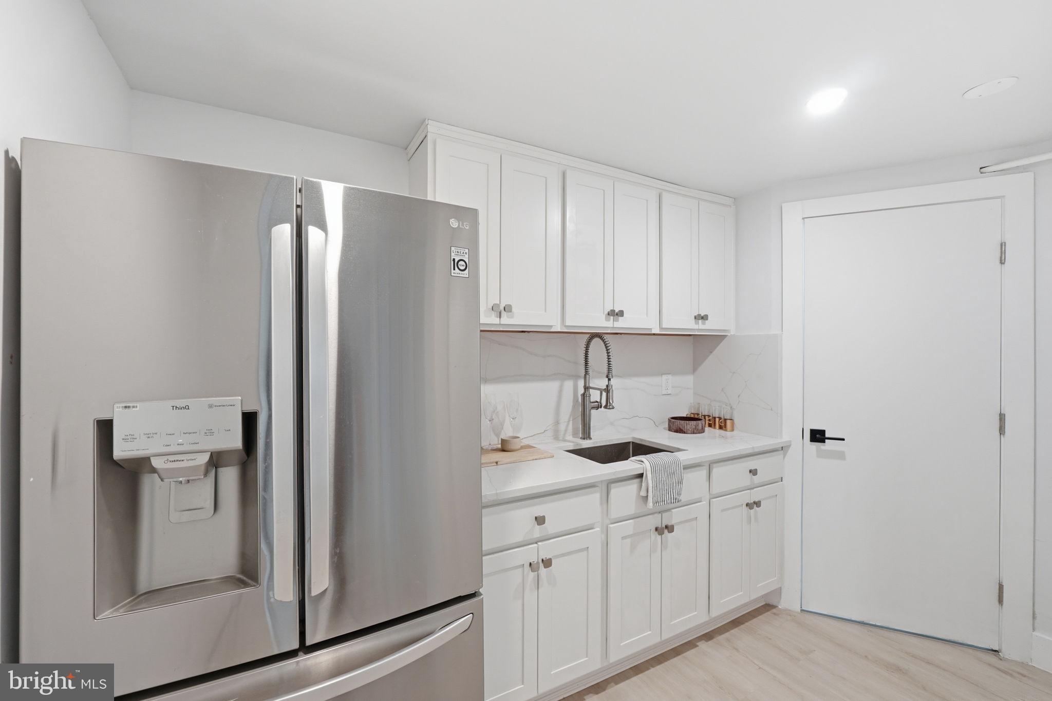 BEL PRE WOODS - Residential