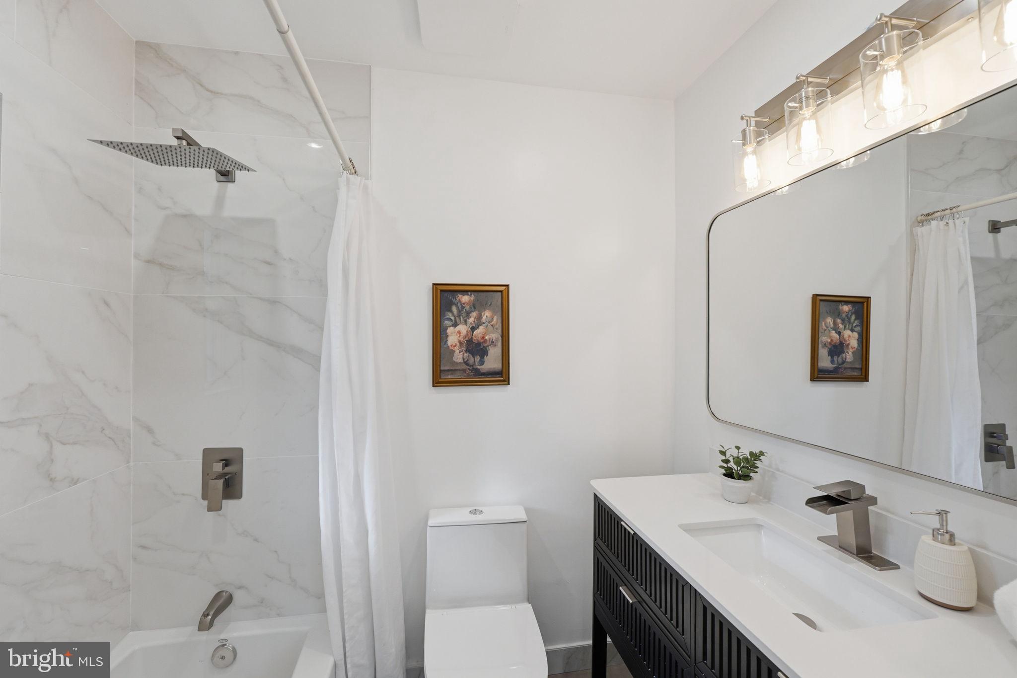 BEL PRE WOODS - Residential