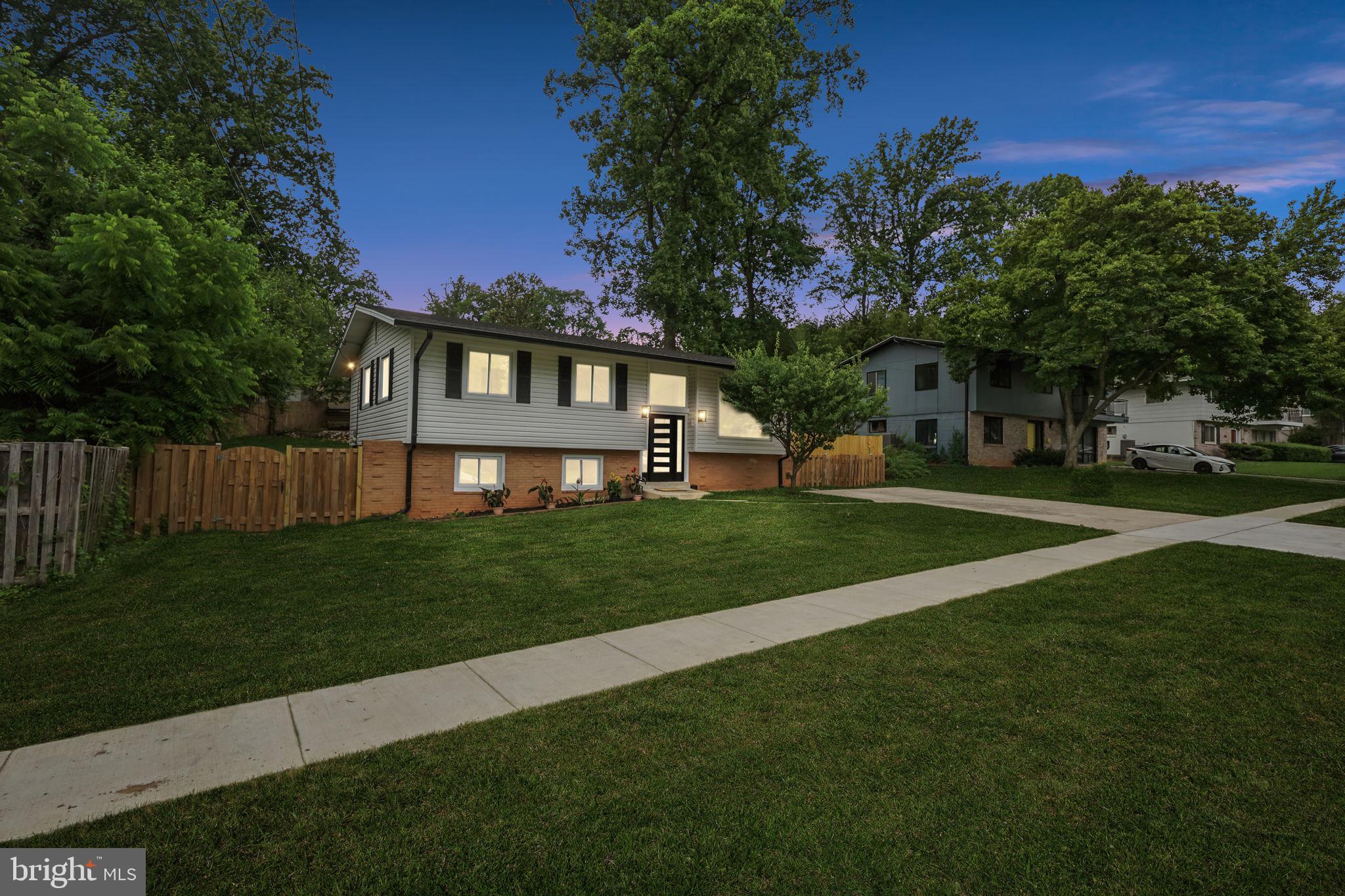 BEL PRE WOODS - Residential