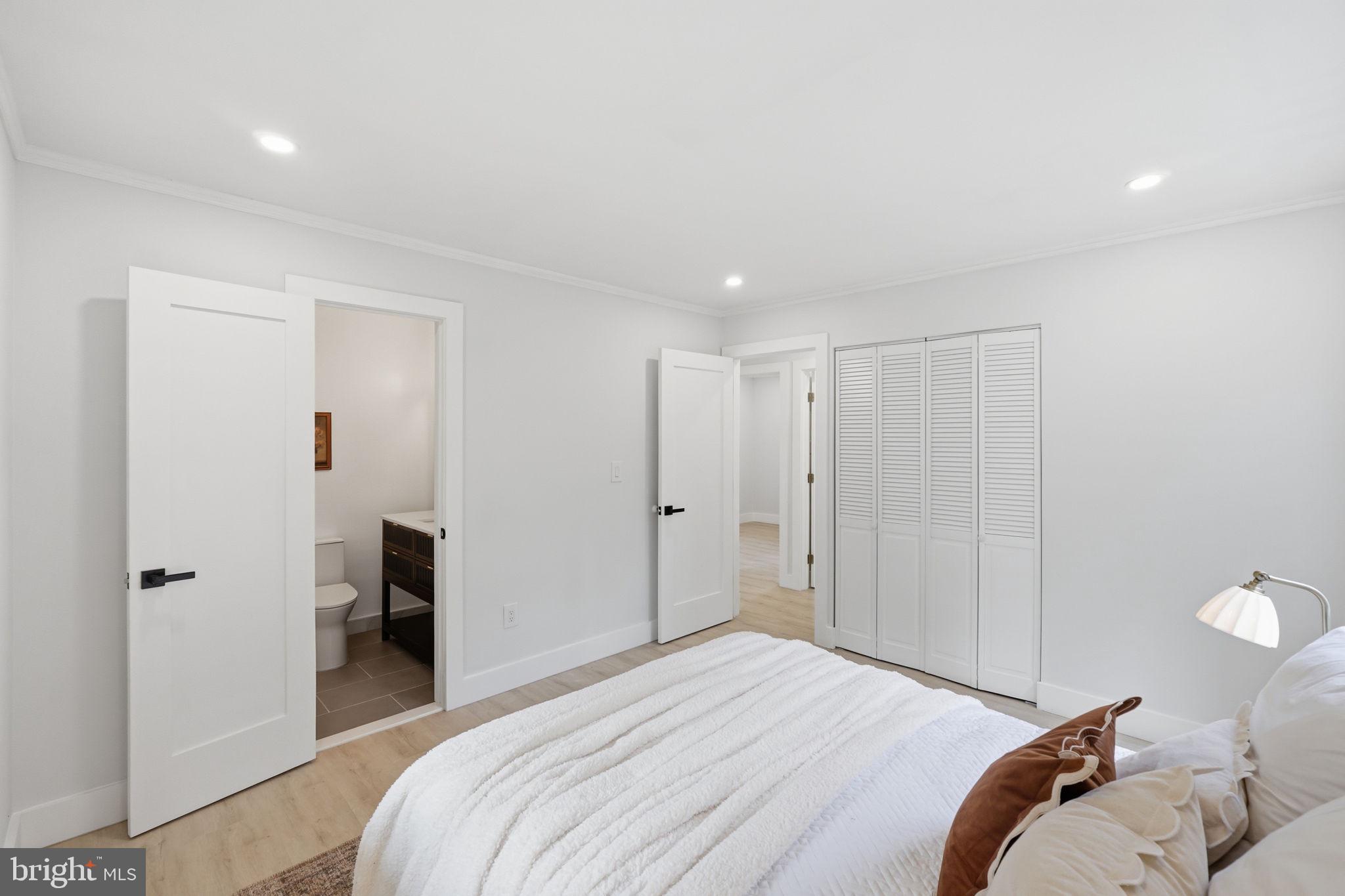 BEL PRE WOODS - Residential
