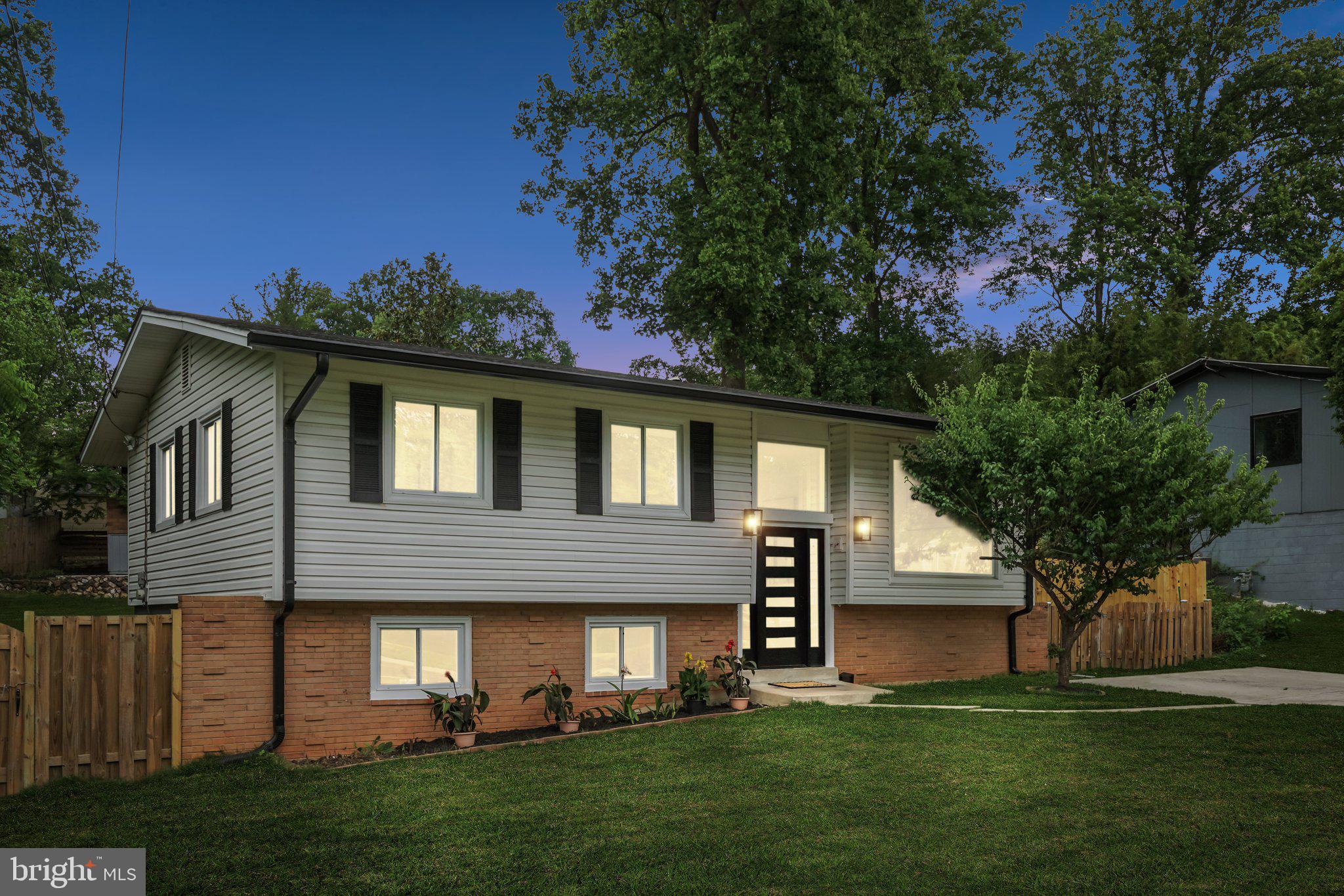BEL PRE WOODS - Residential