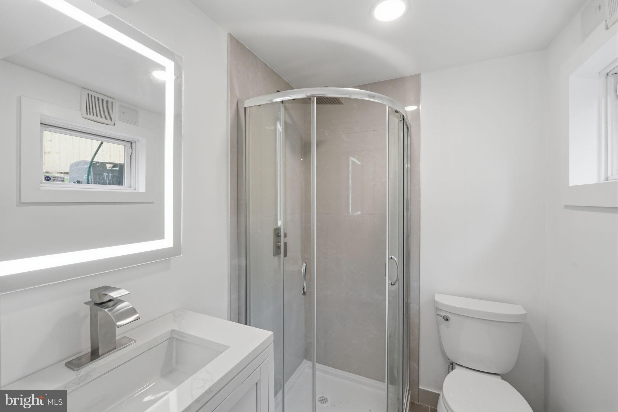 BEL PRE WOODS - Residential