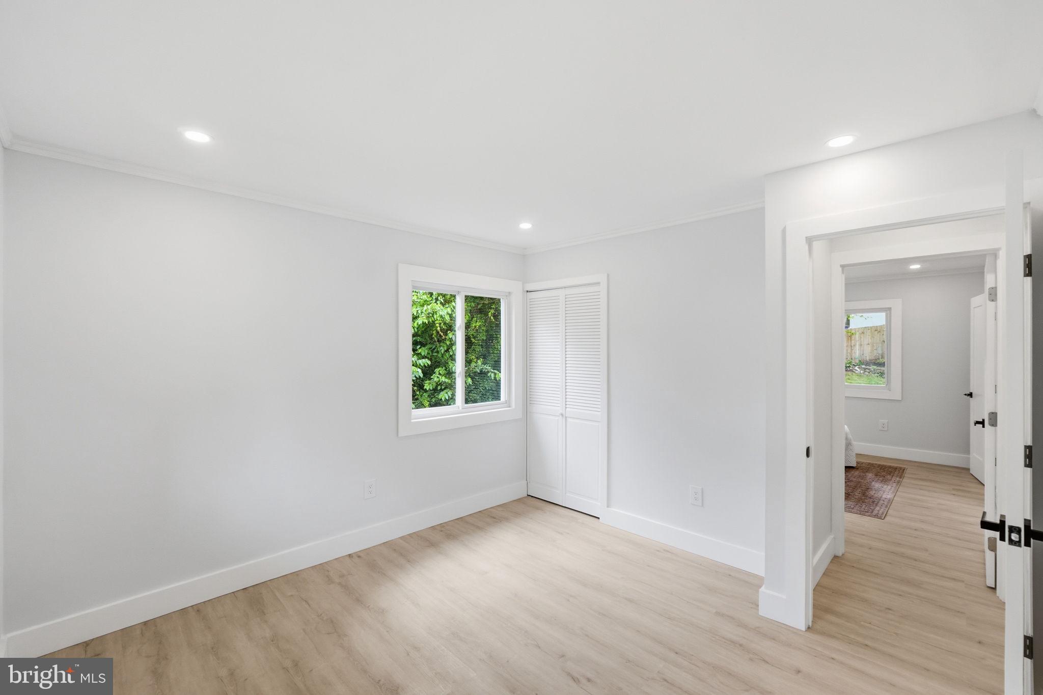 BEL PRE WOODS - Residential