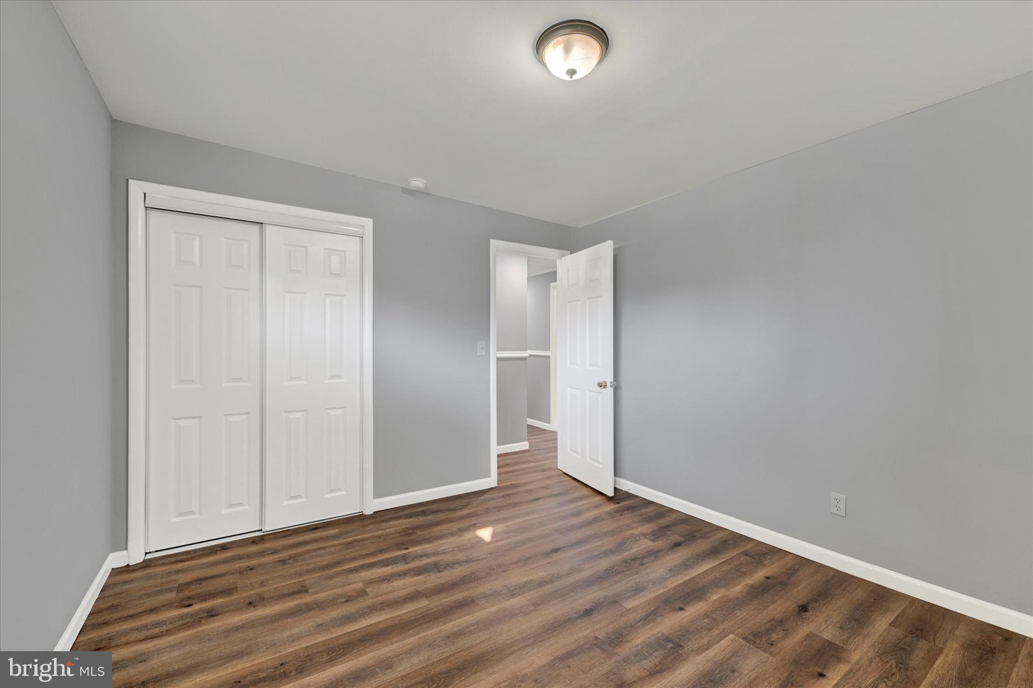 CEDARHURST - Residential