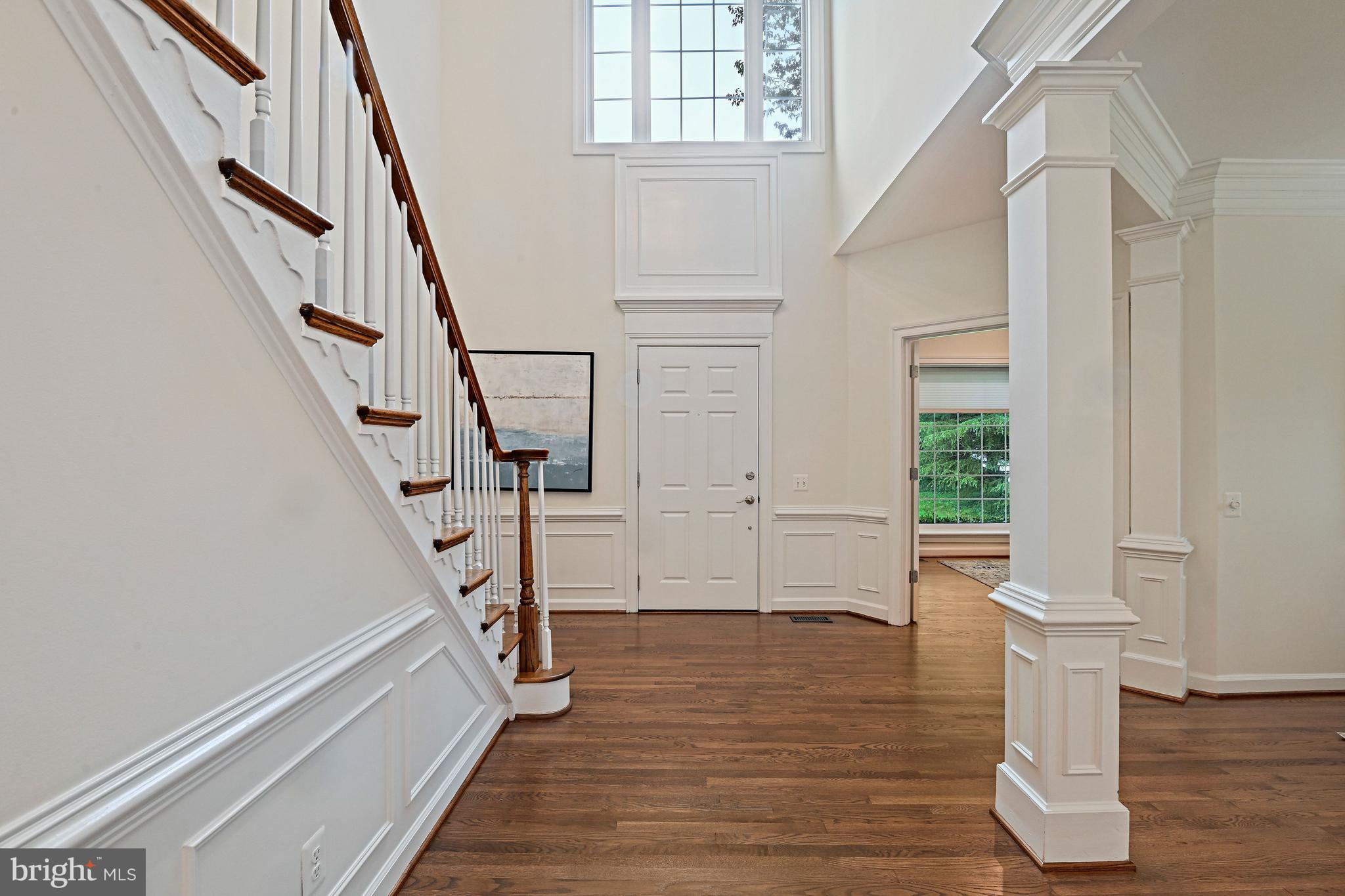 COURTHOUSE OAKS - Residential