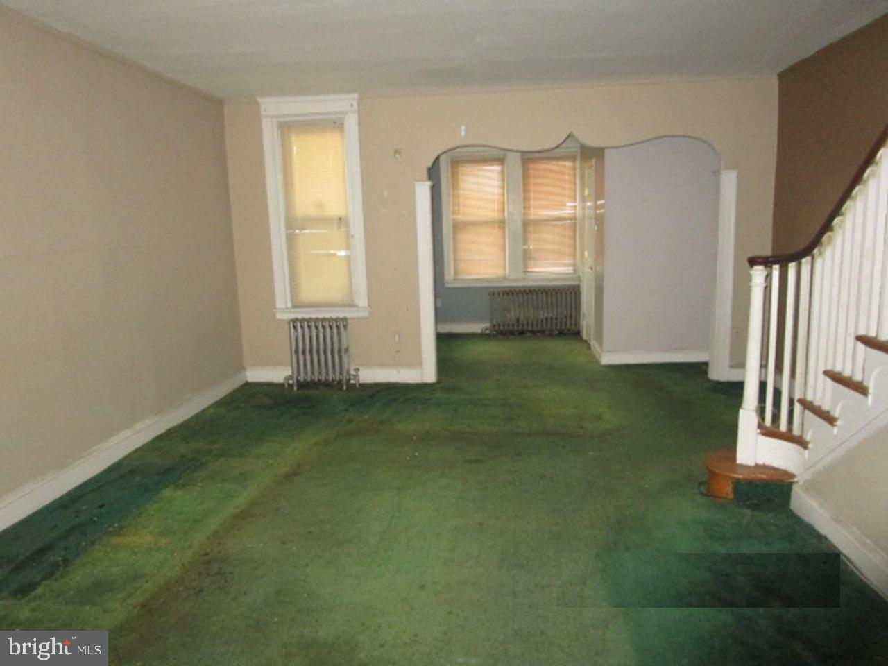 FERN ROCK - Residential