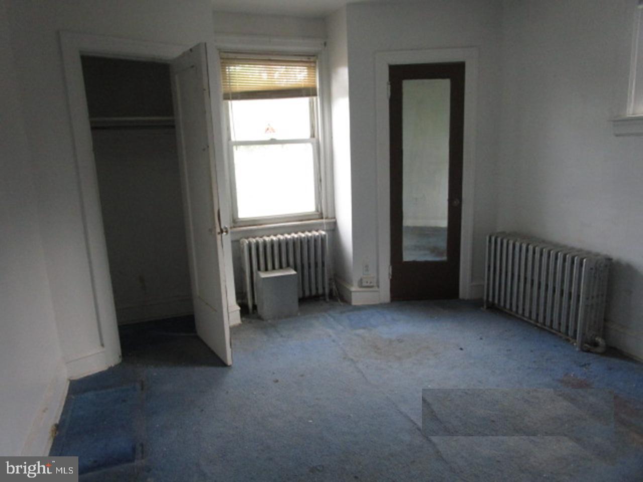 FERN ROCK - Residential
