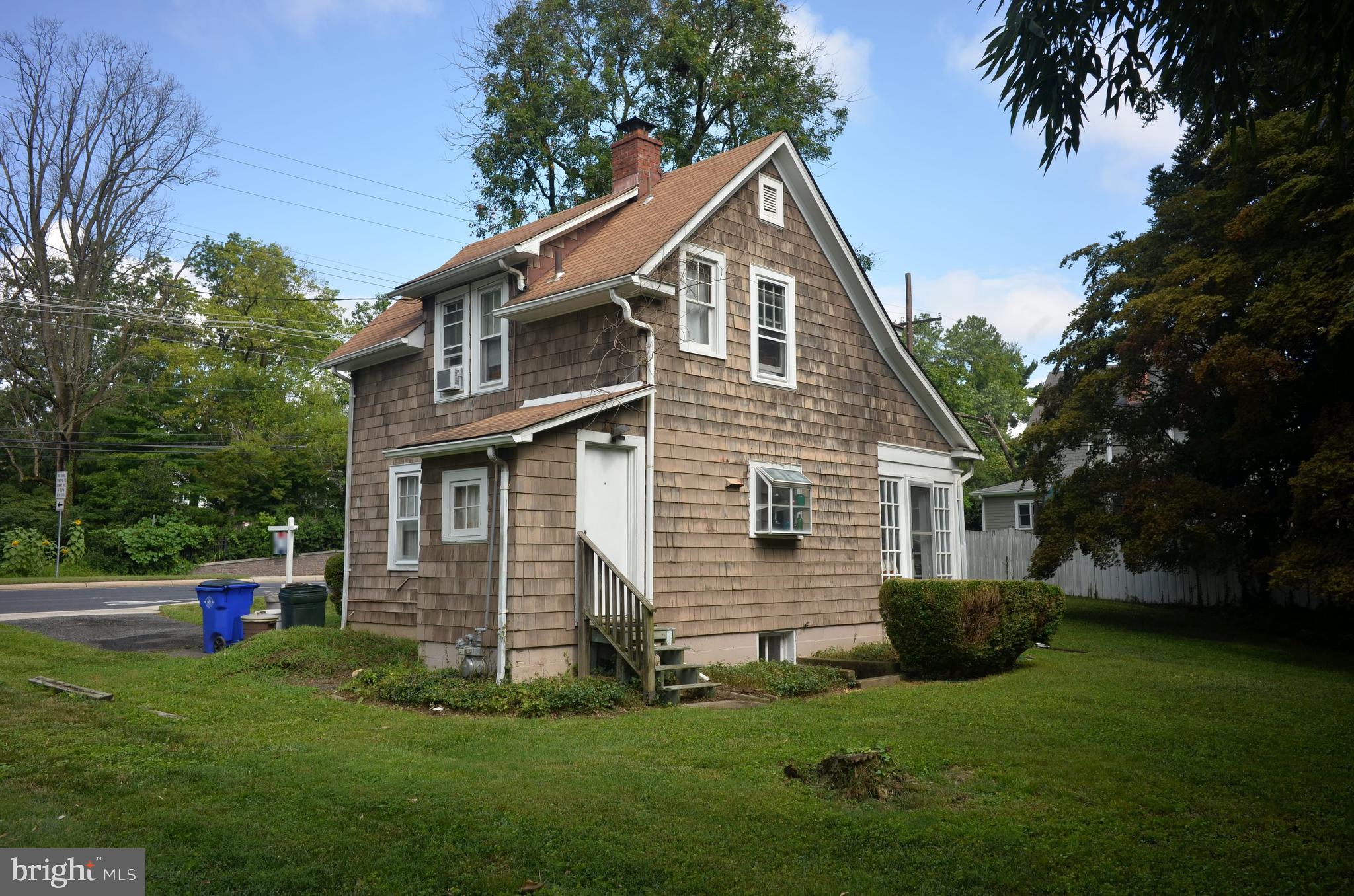 KENSINGTON - Residential