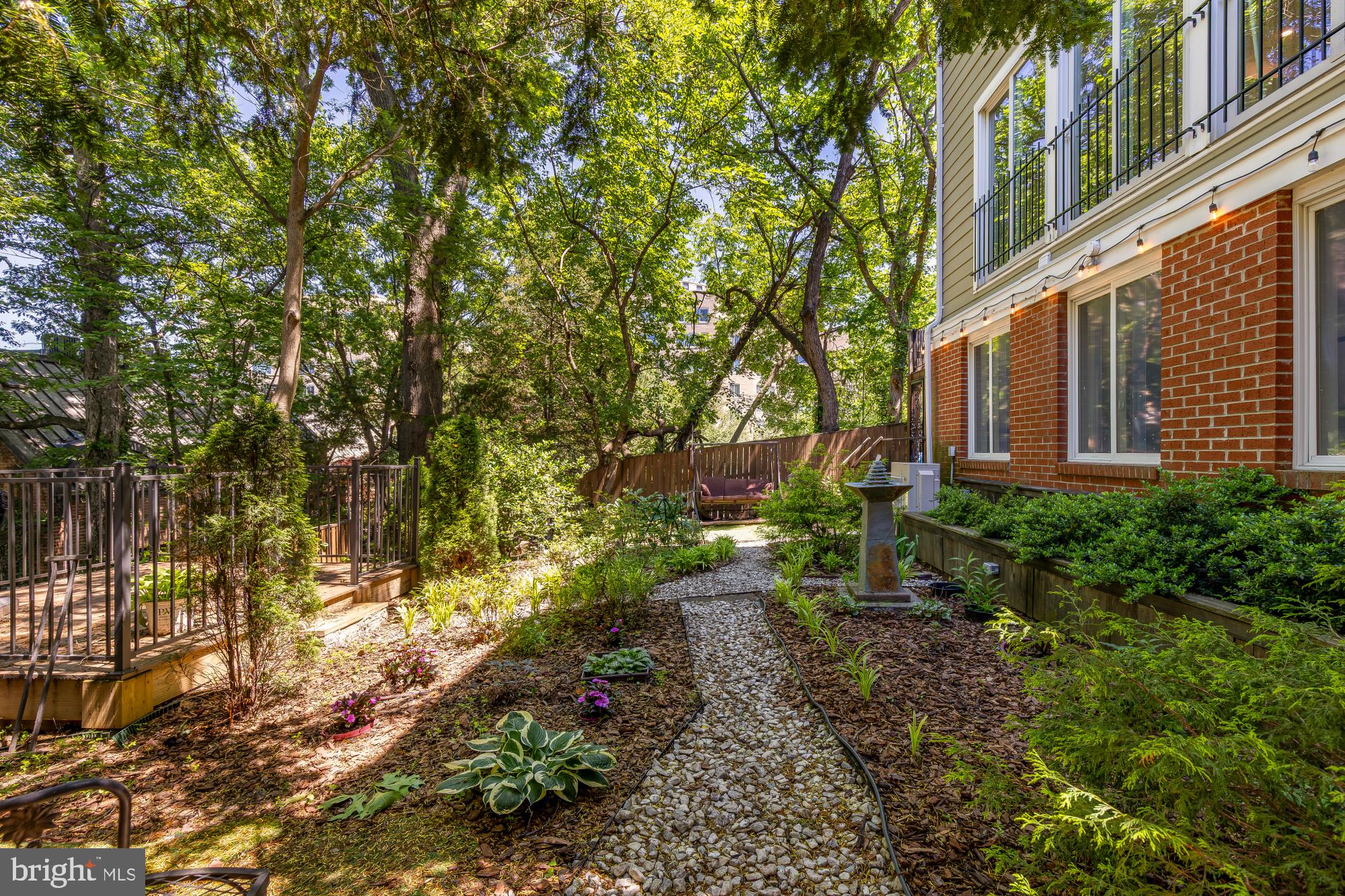 MOUNT PLEASANT - Residential