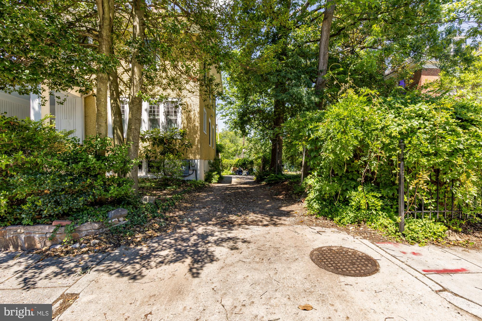 MOUNT PLEASANT - Residential