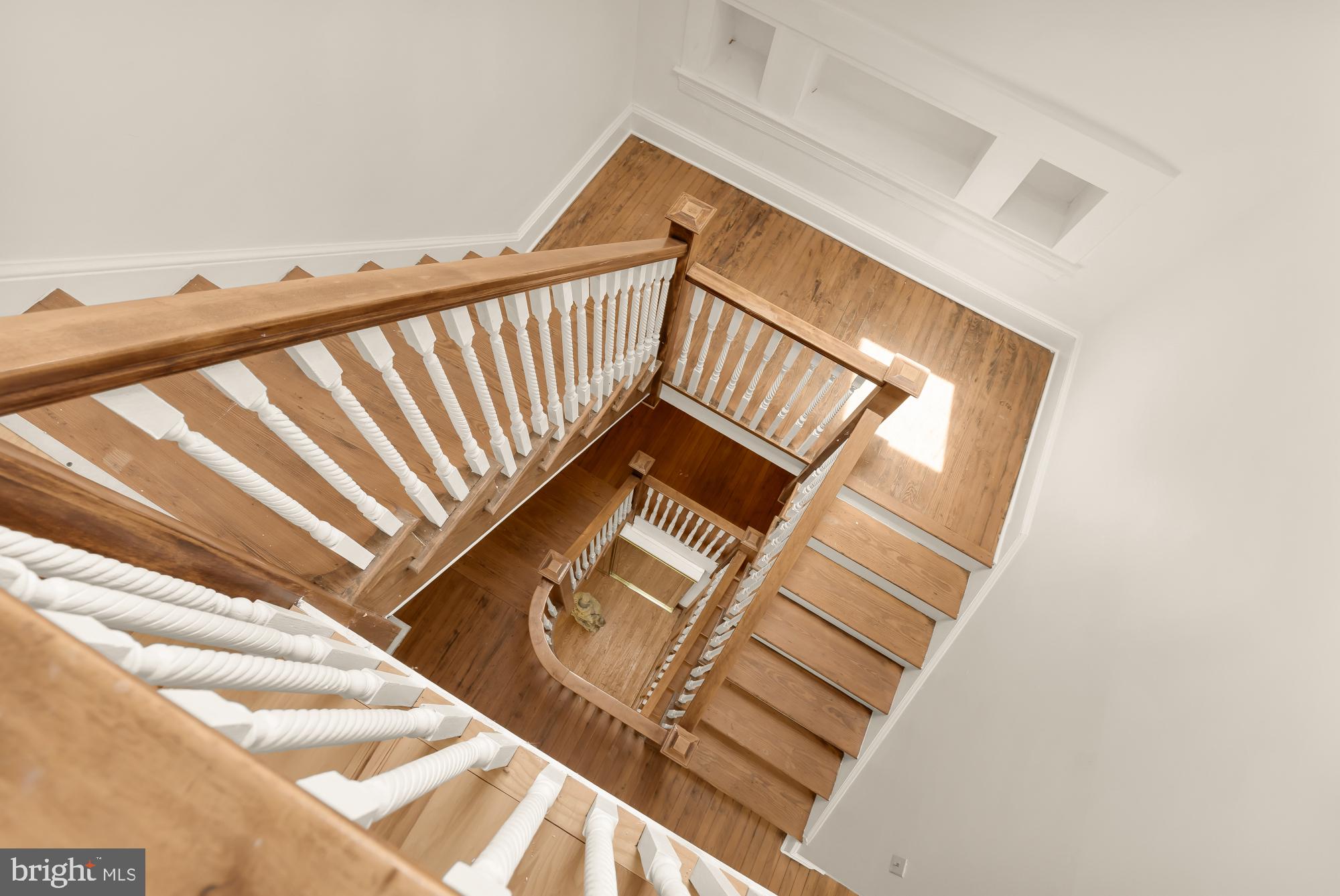 MOUNT PLEASANT - Residential