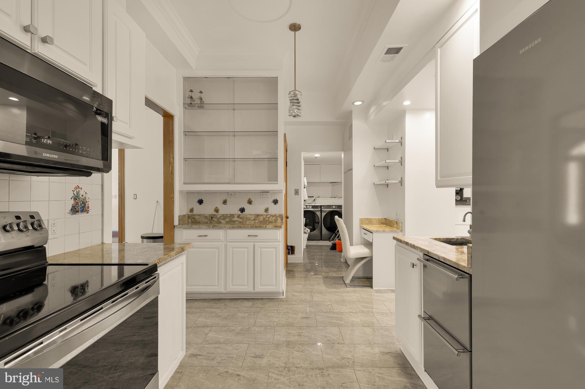 MOUNT PLEASANT - Residential