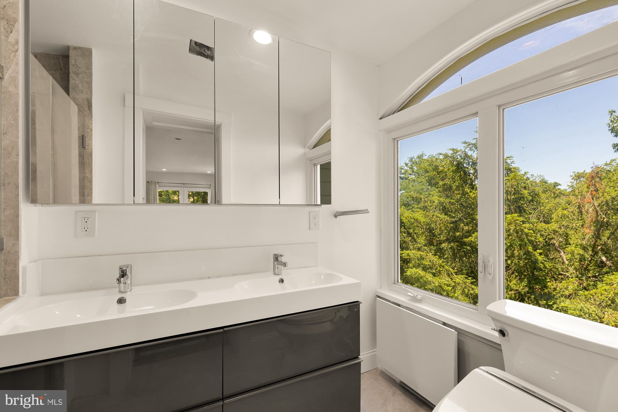 MOUNT PLEASANT - Residential