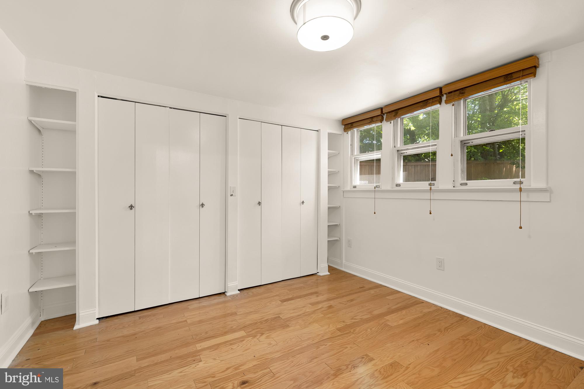 MOUNT PLEASANT - Residential