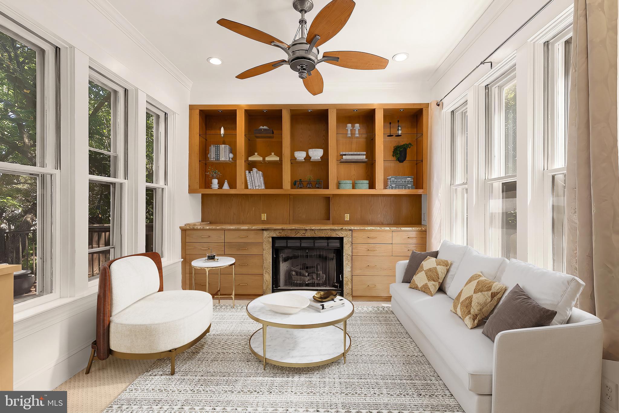 MOUNT PLEASANT - Residential