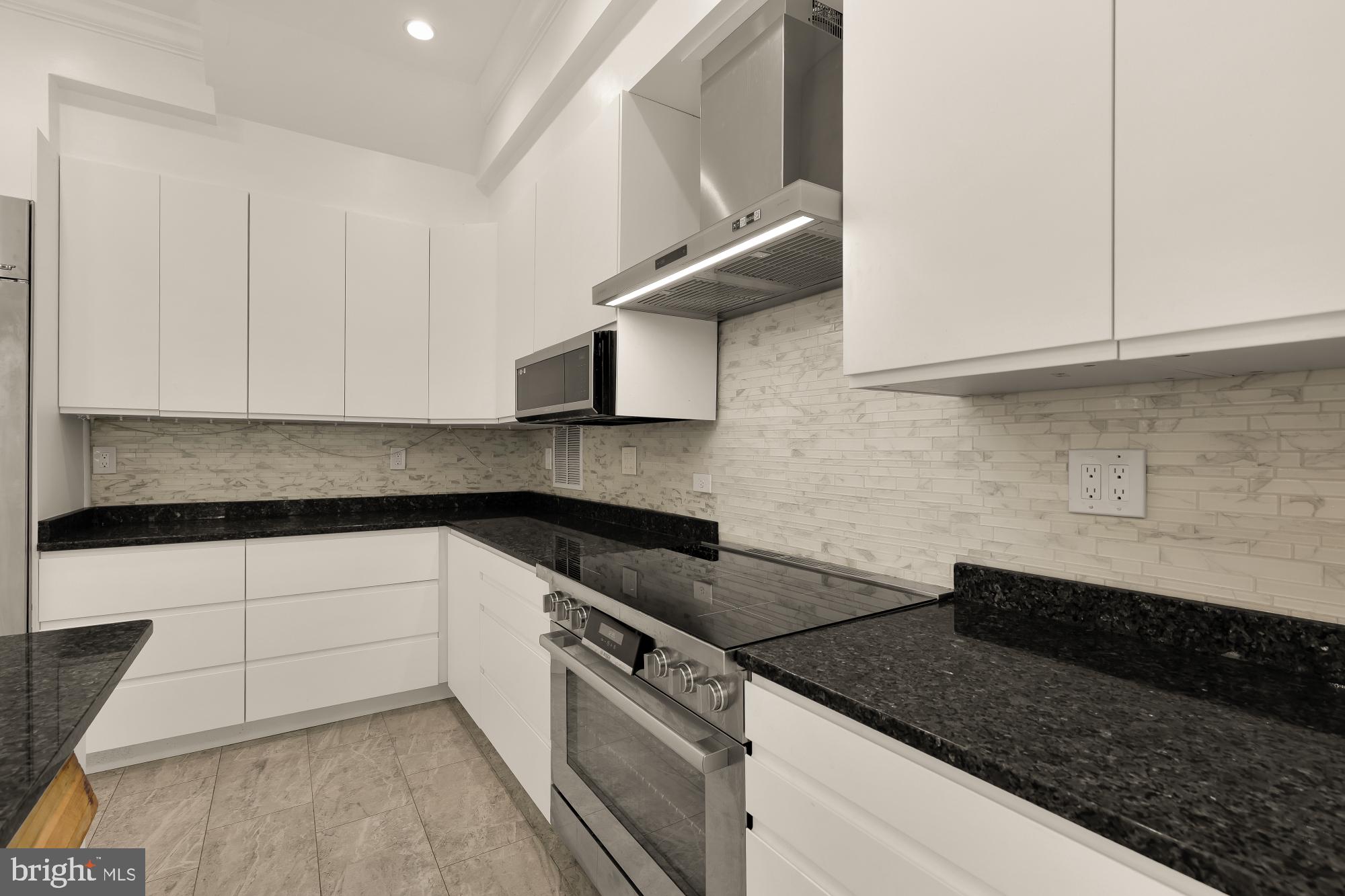 MOUNT PLEASANT - Residential