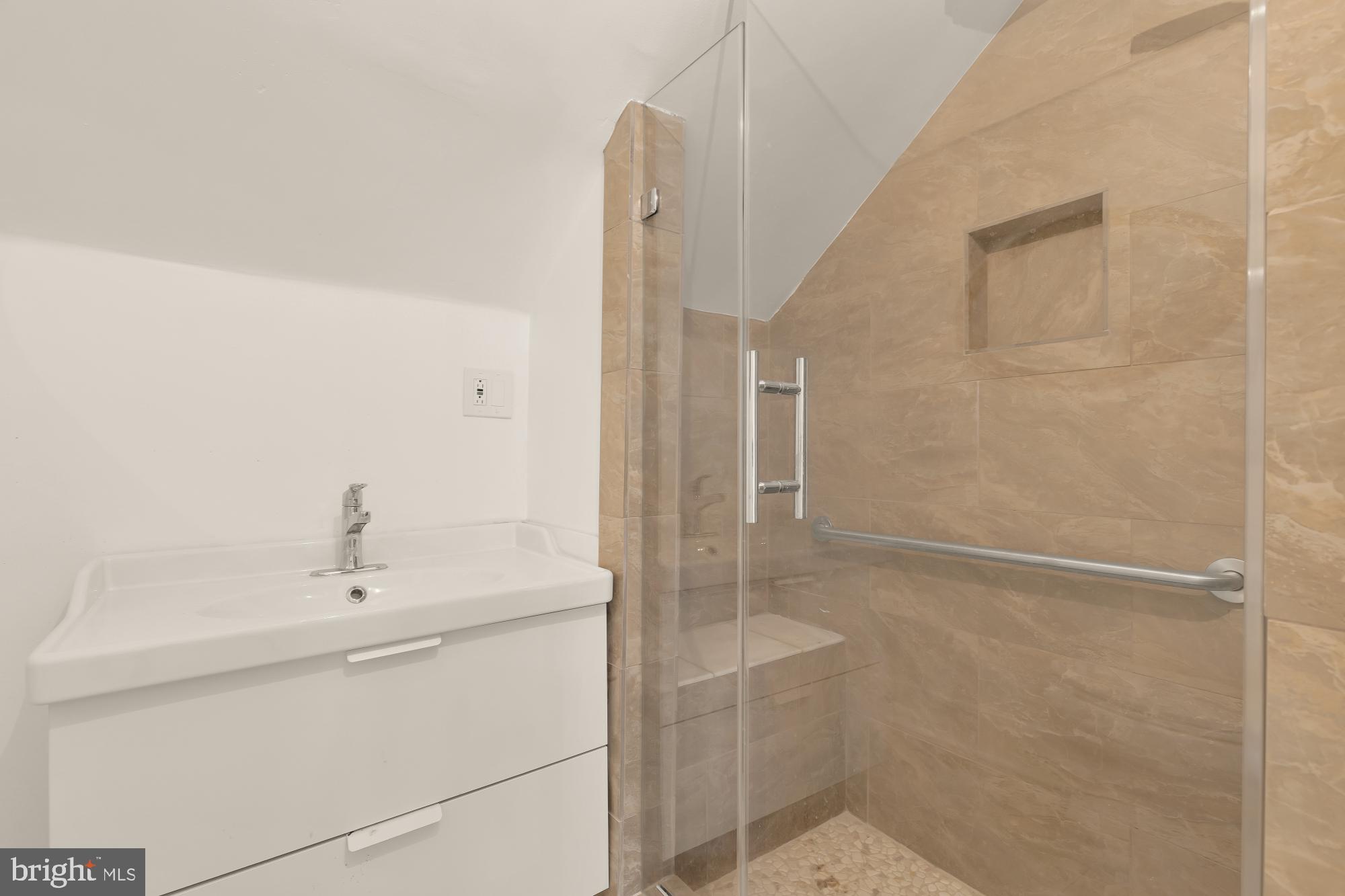 MOUNT PLEASANT - Residential