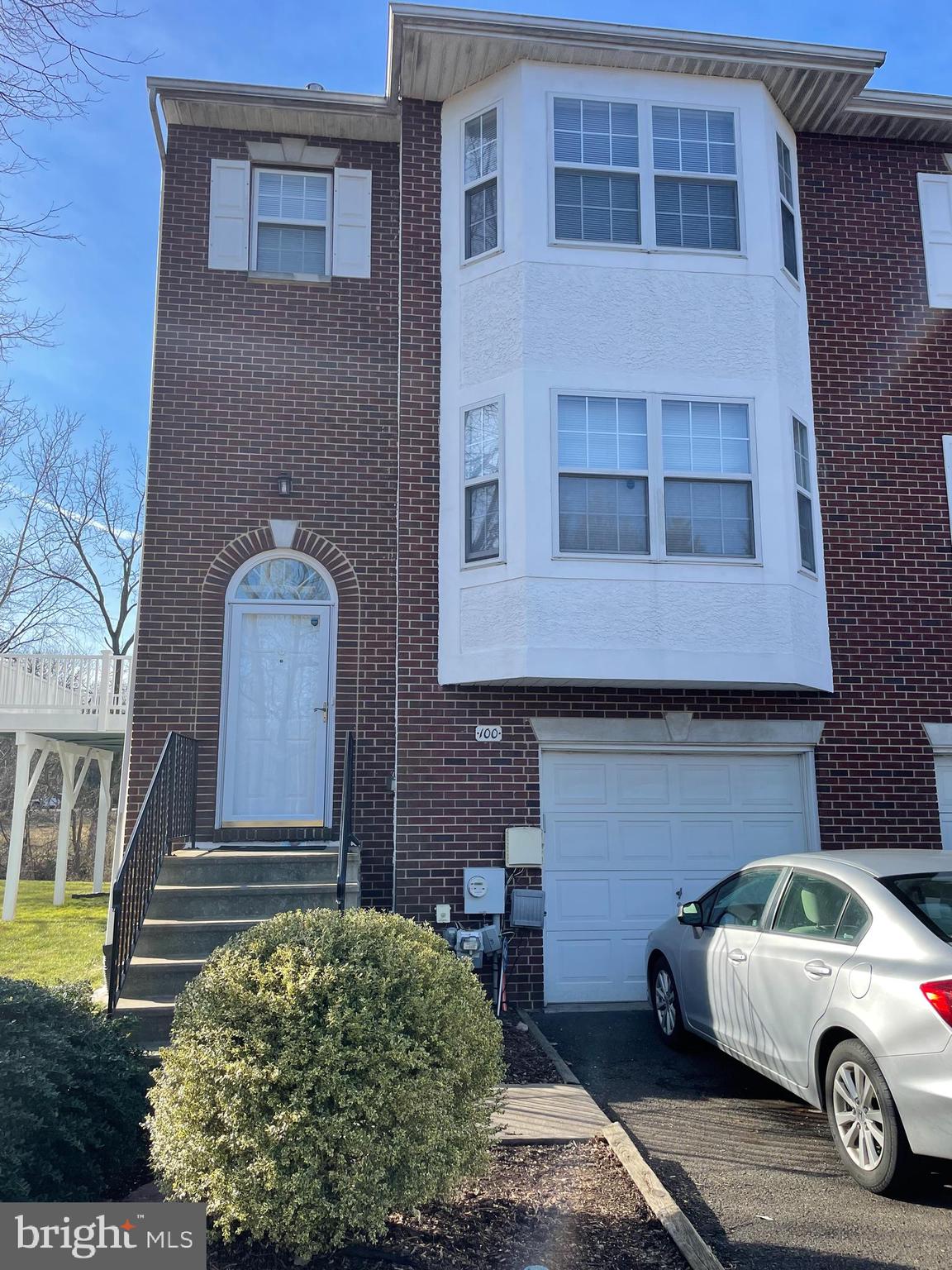 PINE TREE RIDGE - Residential Lease