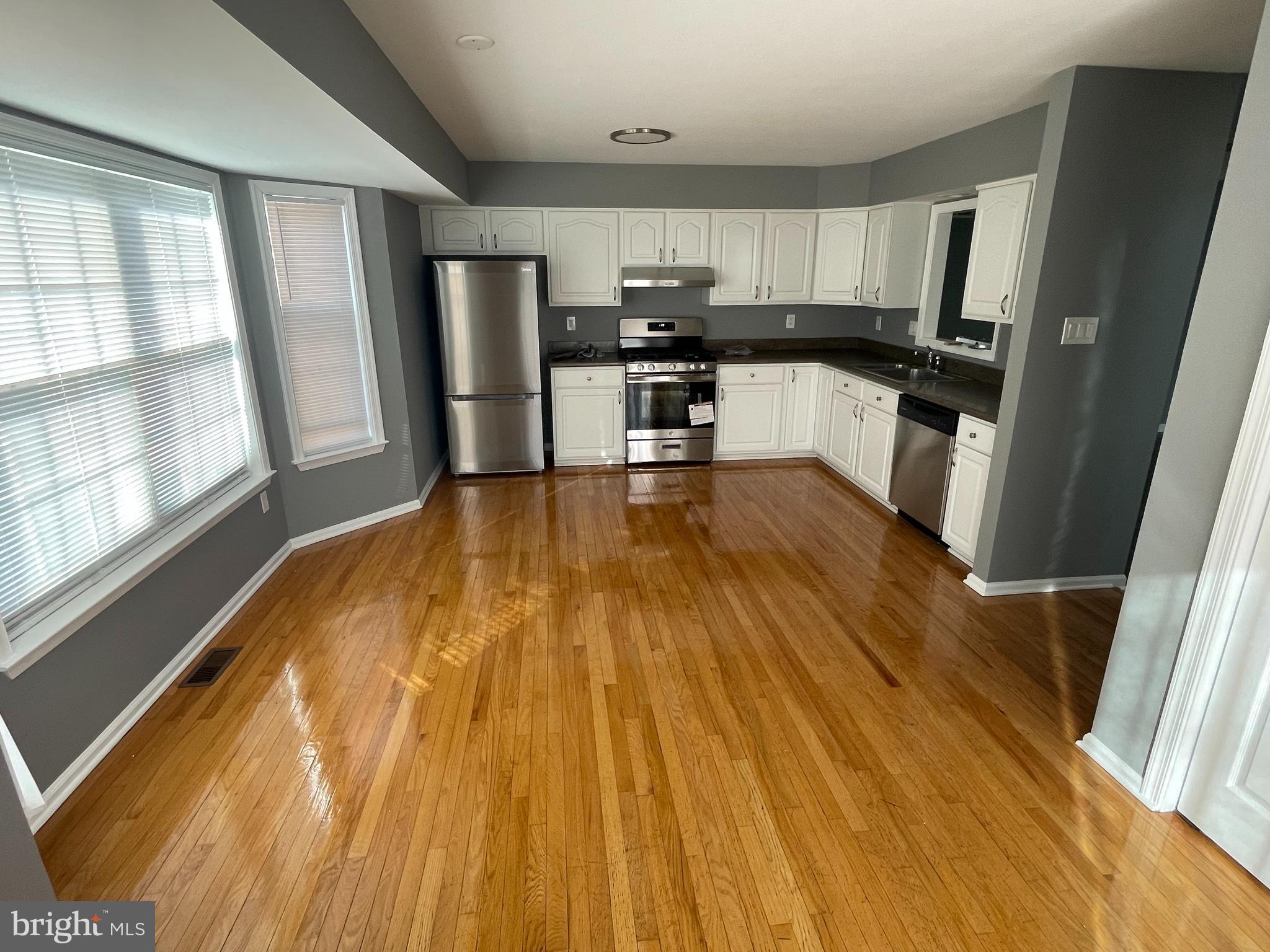 PINE TREE RIDGE - Residential Lease