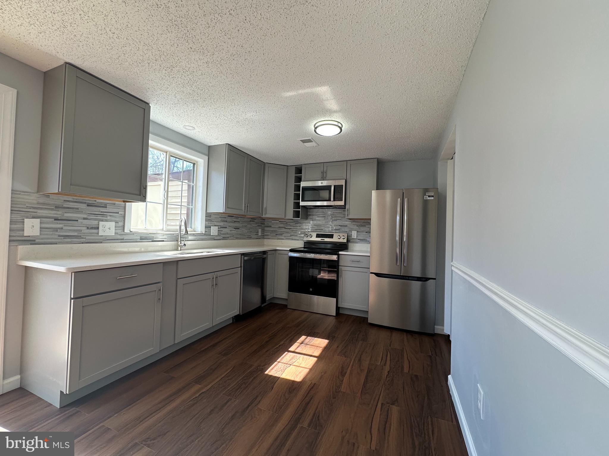 ROLLINGWOOD VILLAGE - Residential