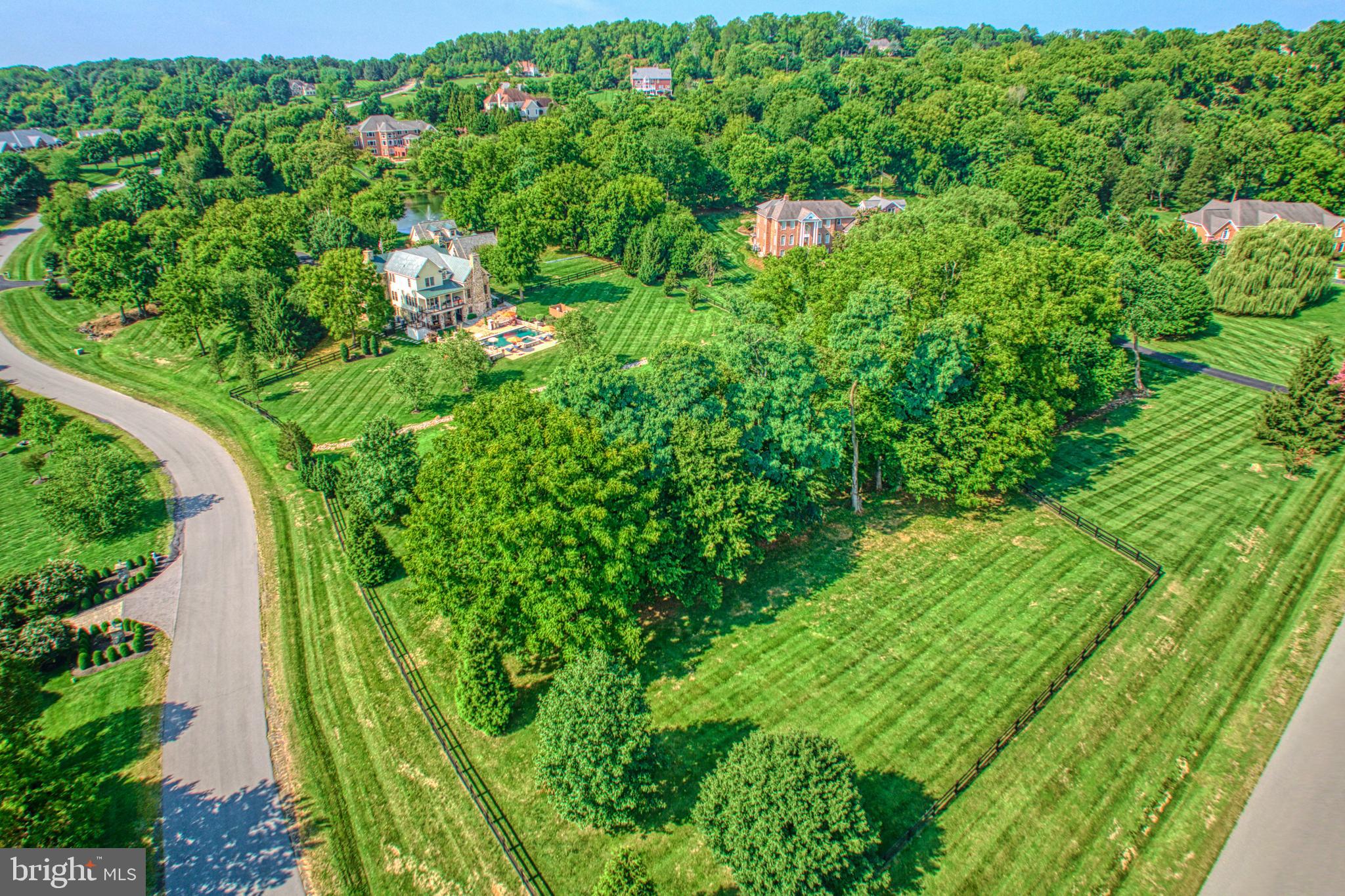 BEACON HILL - Residential