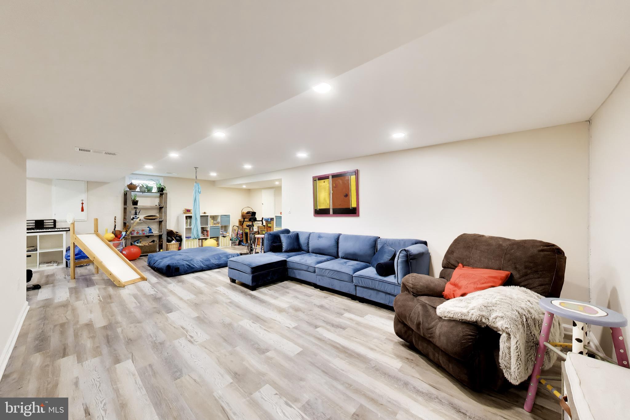 GREENBRIER KNOLLS - Residential