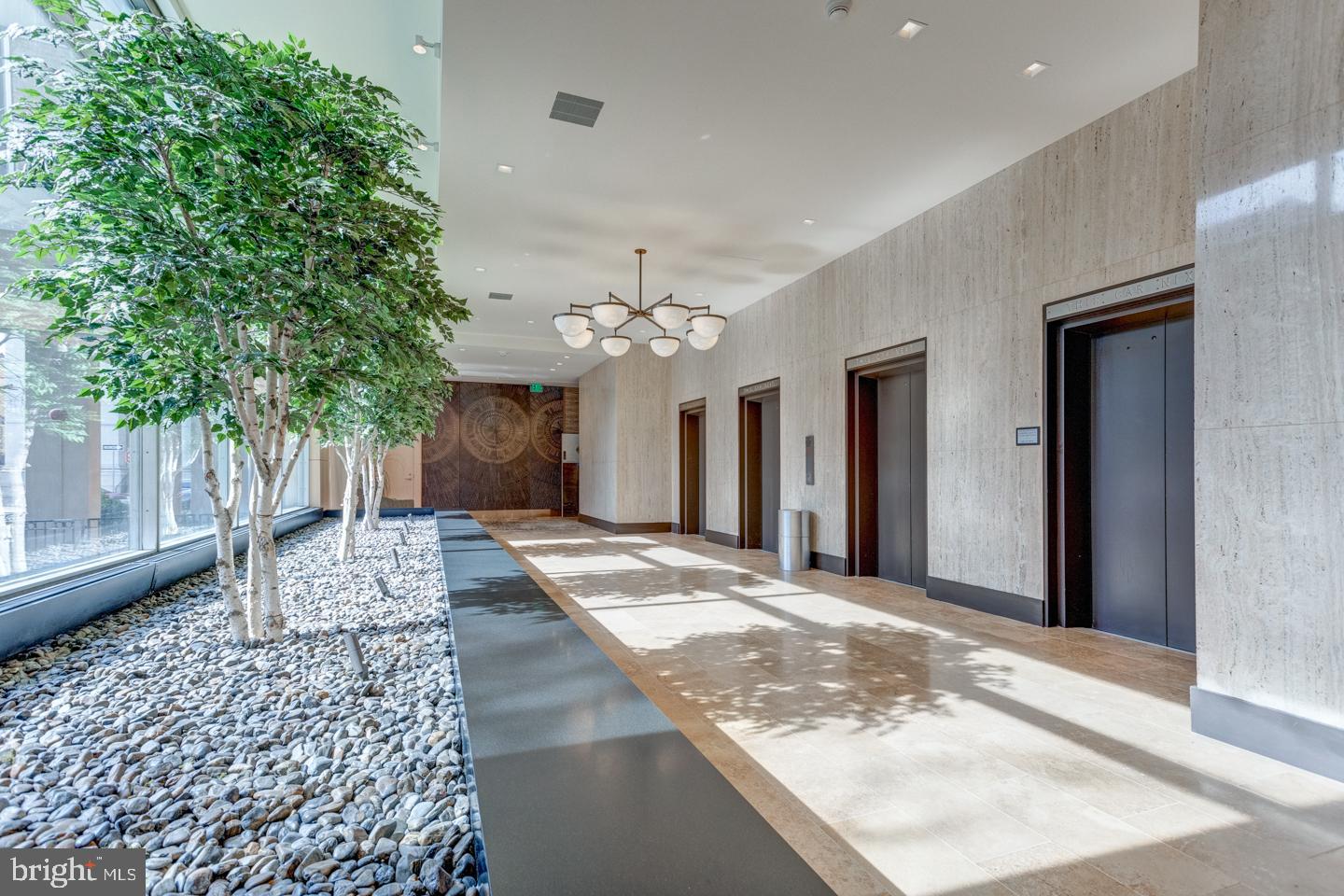 RITTENHOUSE SQUARE - Residential Lease