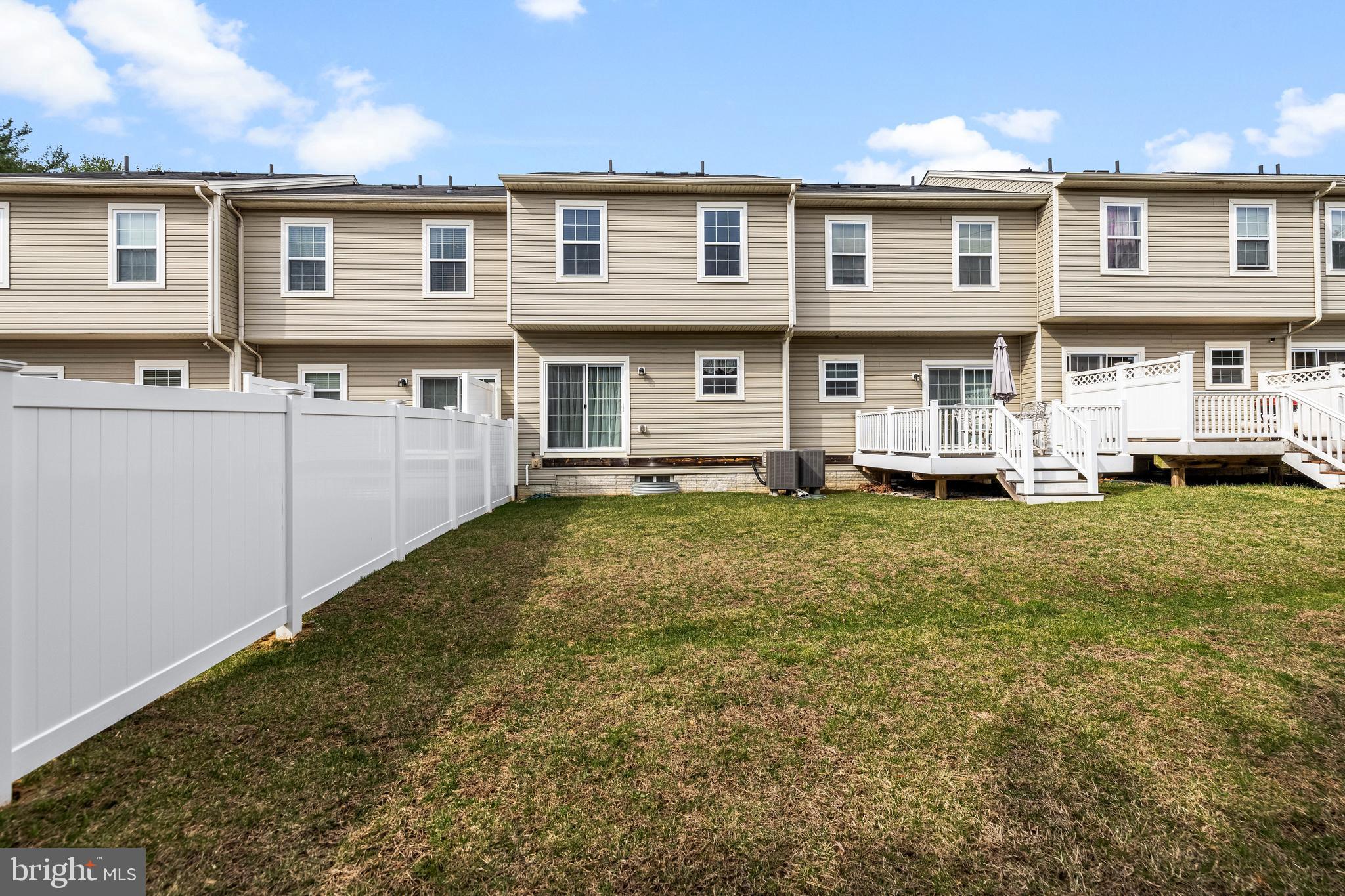 MAGNOLIA LANDING - Residential