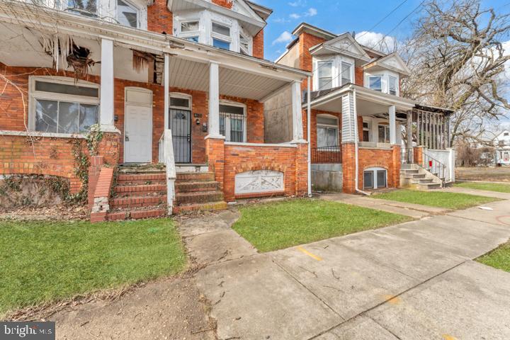 Investment opportunity! Duct work for A/C just about complete. 3 bedroom 1.5 bathroom needing a little TLC.