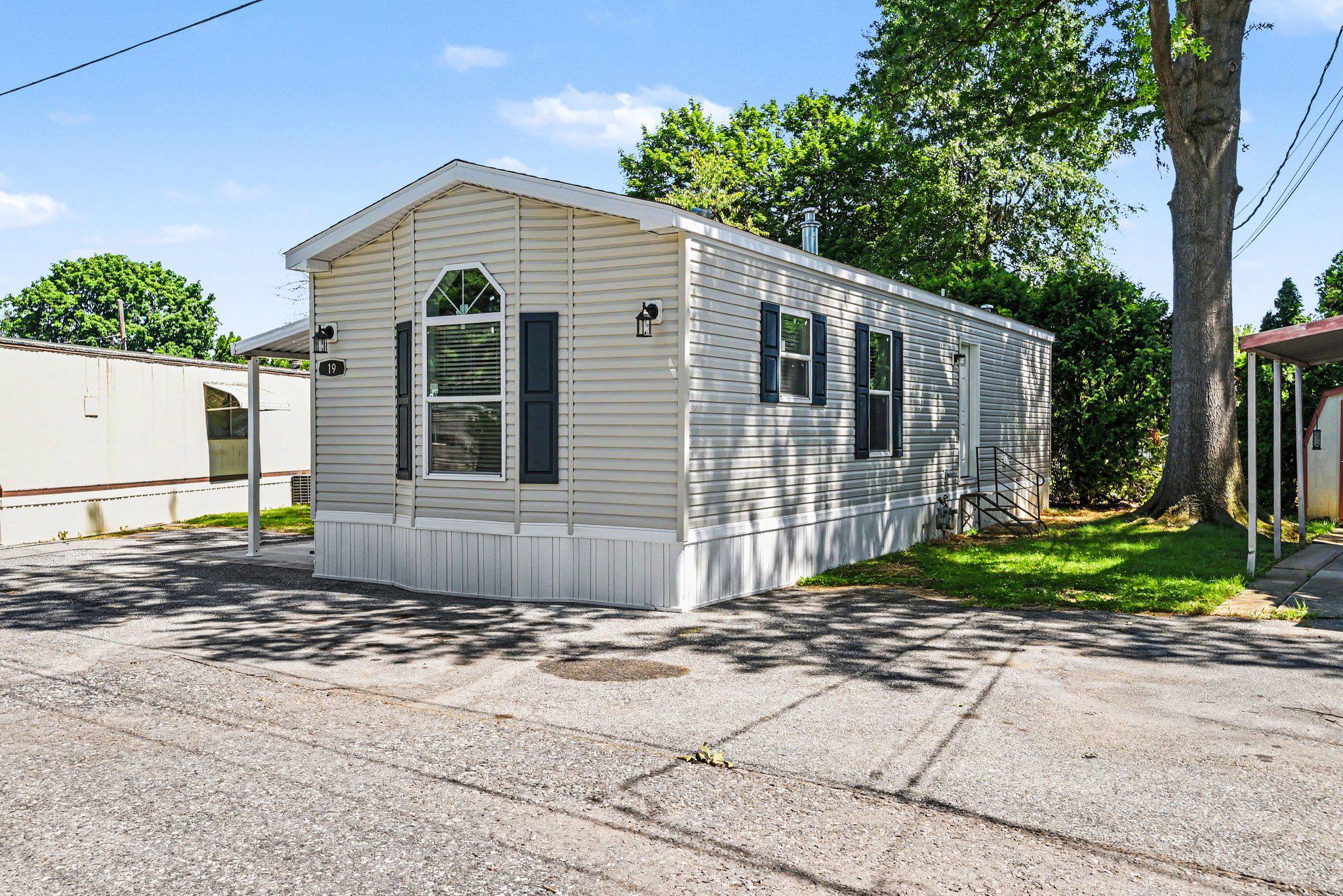 BRANDY LANE 55+ MOBILE HOME COMMUNITY - Residential