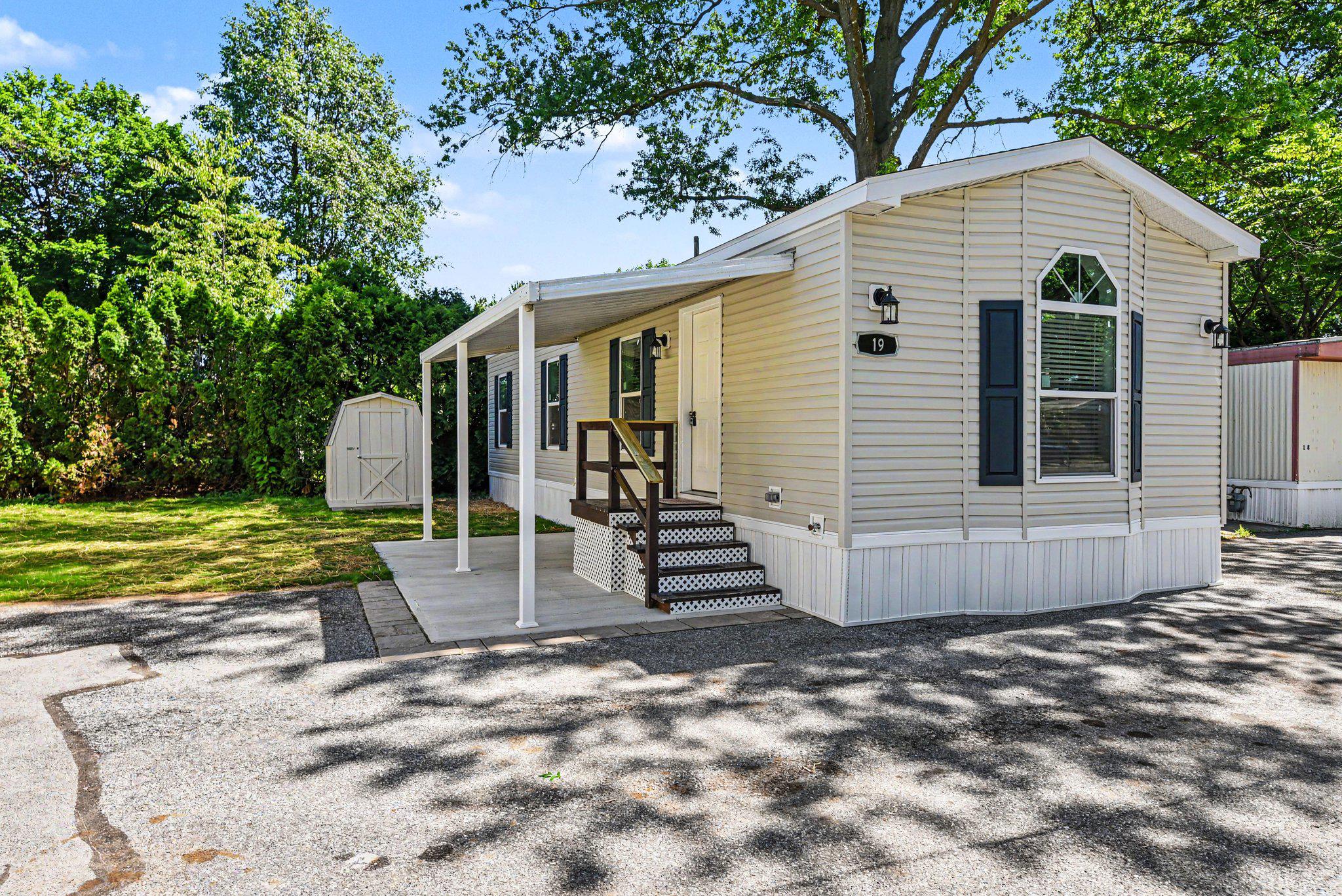 BRANDY LANE 55+ MOBILE HOME COMMUNITY - Residential