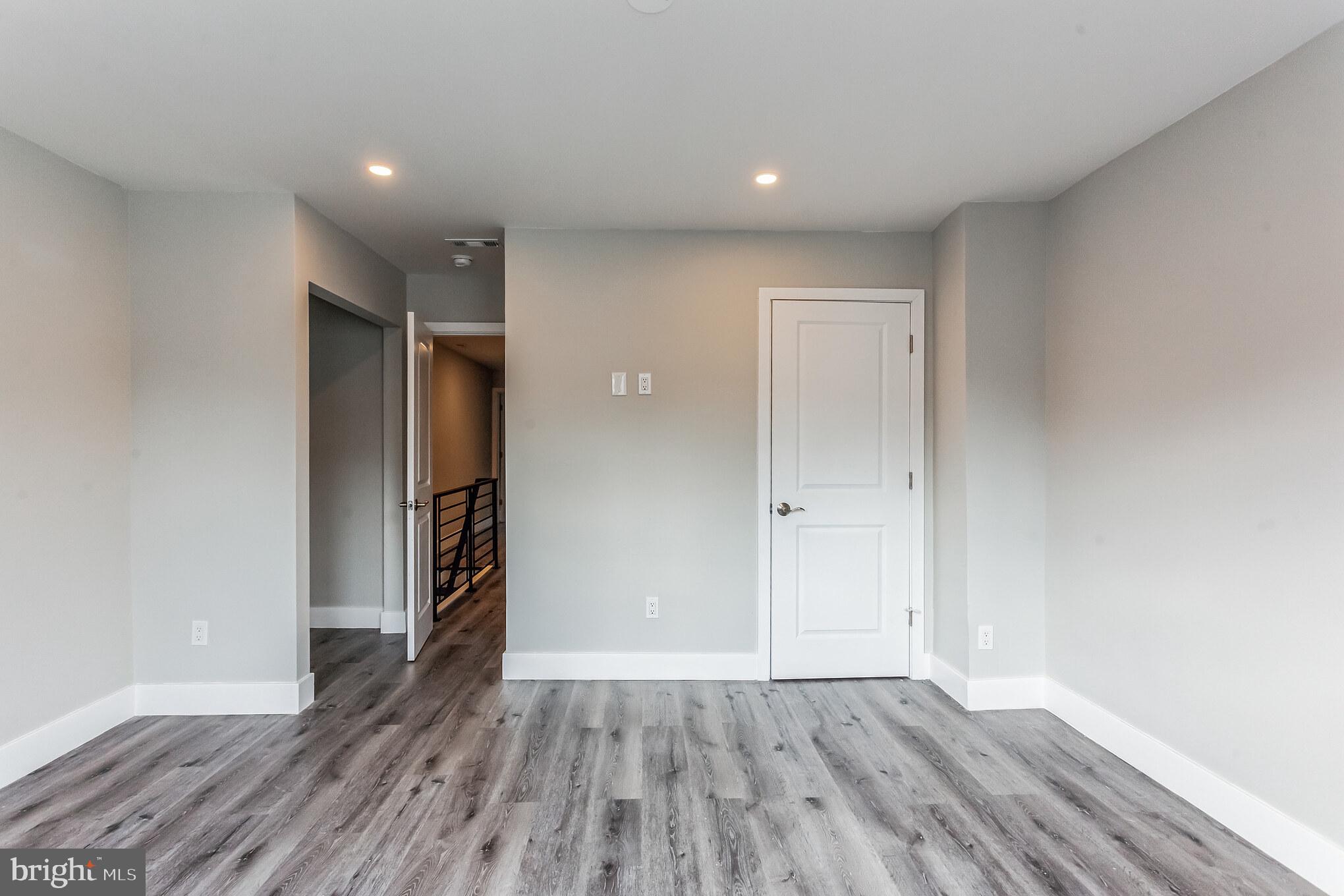 MANAYUNK - Residential